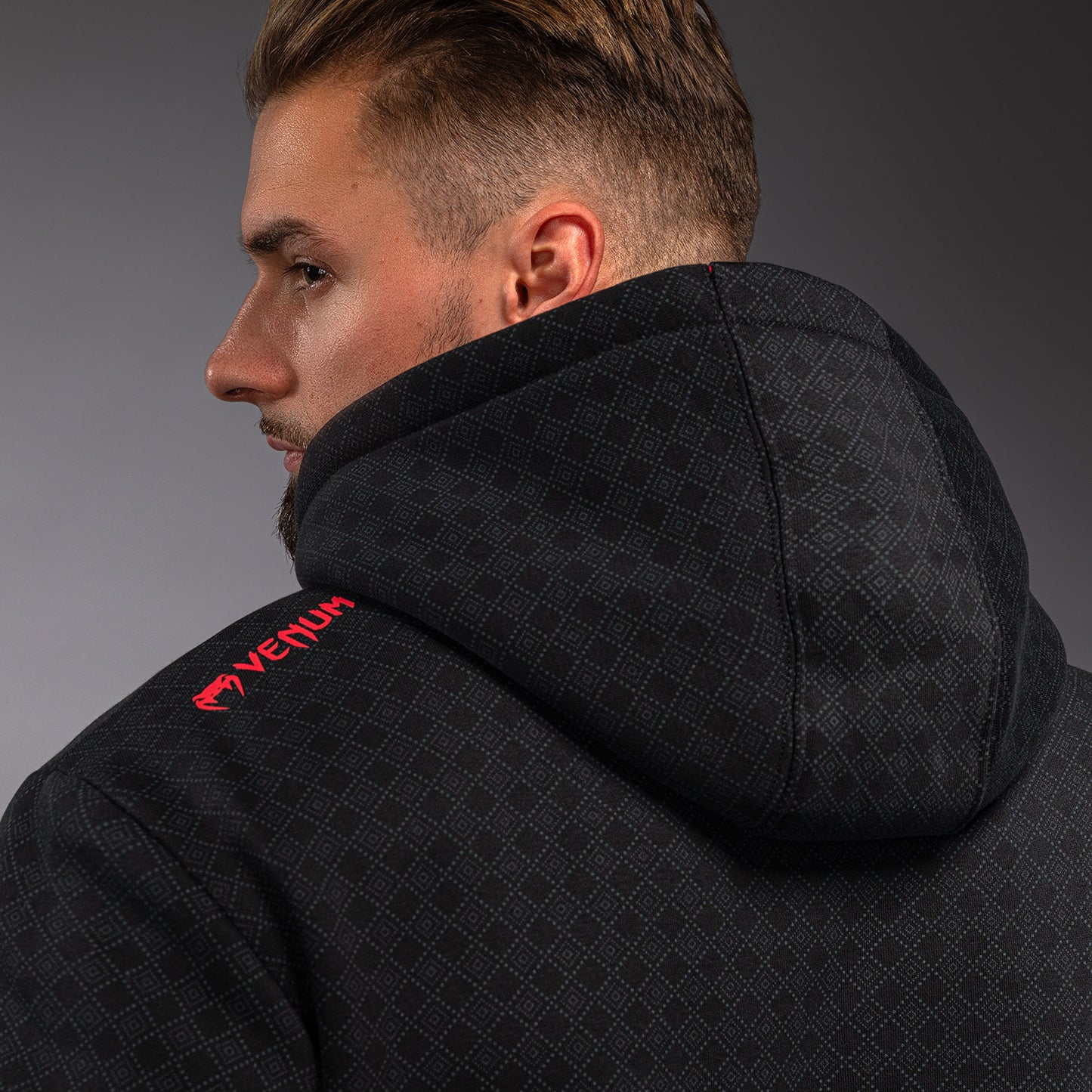 Venum x Roger Gracie Signature Felpa con Cappuccio - Nero/Rosso