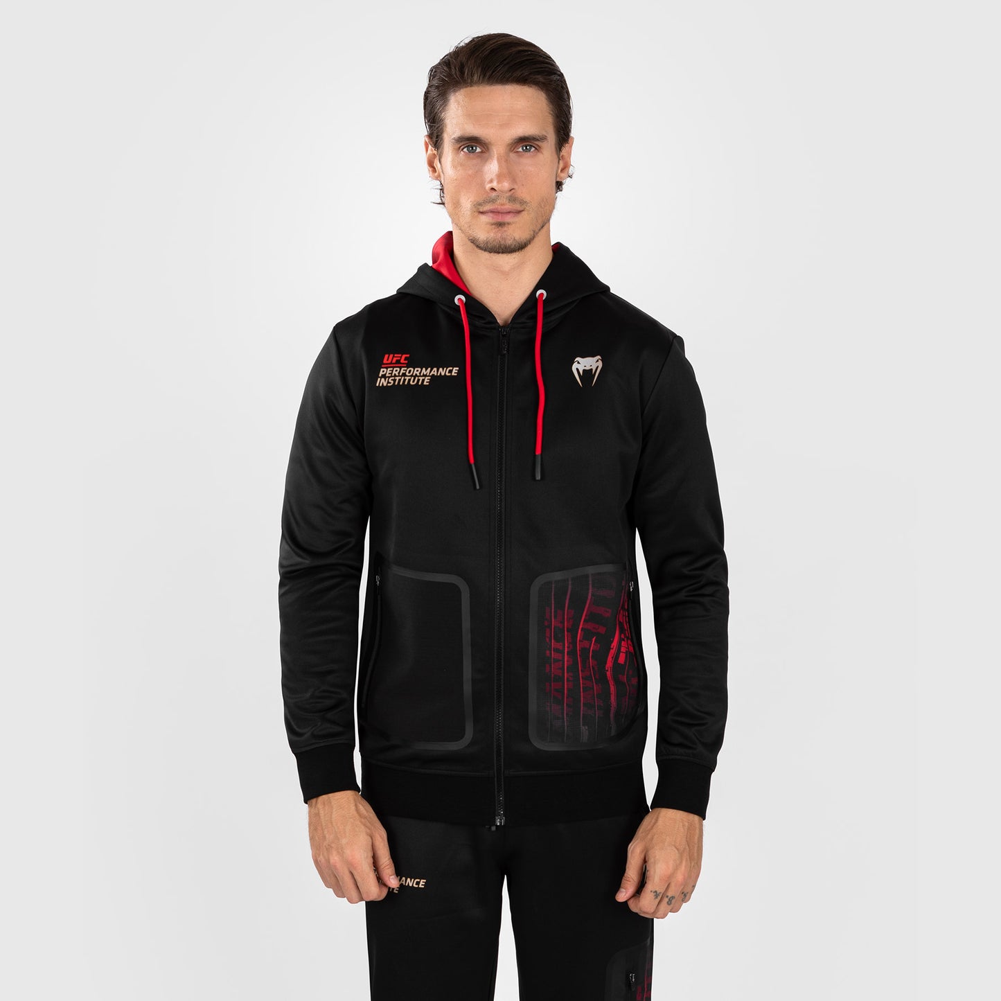 UFC Venum Performance Institute 2.0 Felpa con cappuccio con zip da uomo - Nero/Rosso