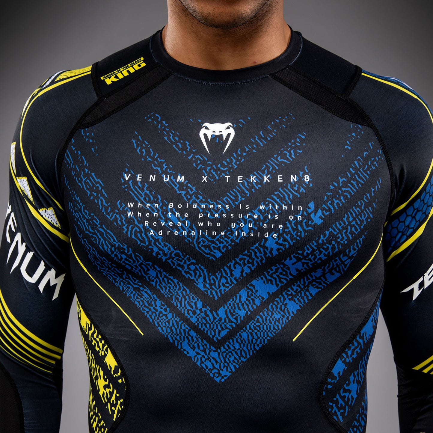 Venum x TEKKEN 8 Rashguard a Maniche Lunghe - King - Nero/Giallo