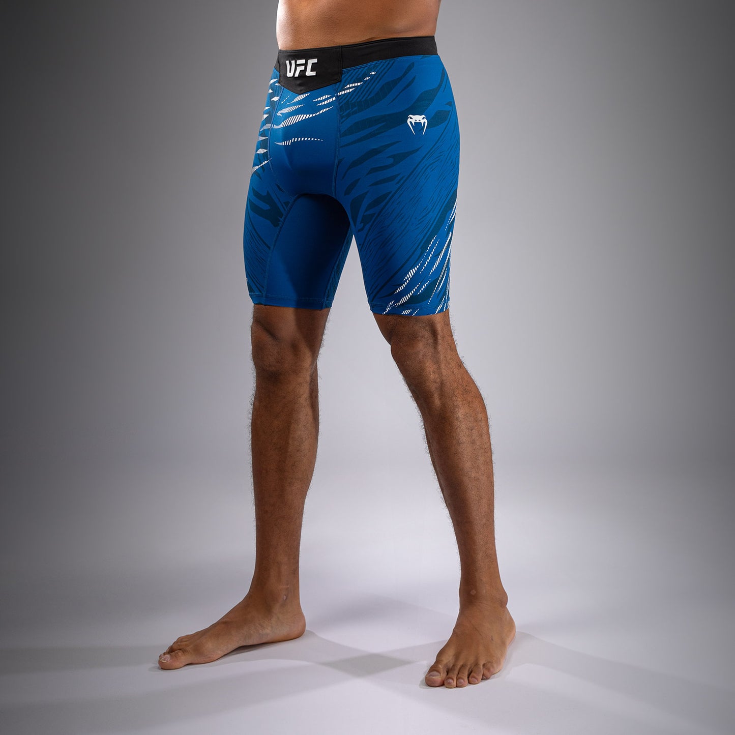 UFC Fusion by Venum Personalizzati Authentic Fight Night Vale Tudo Shorts per Uomo - Blu