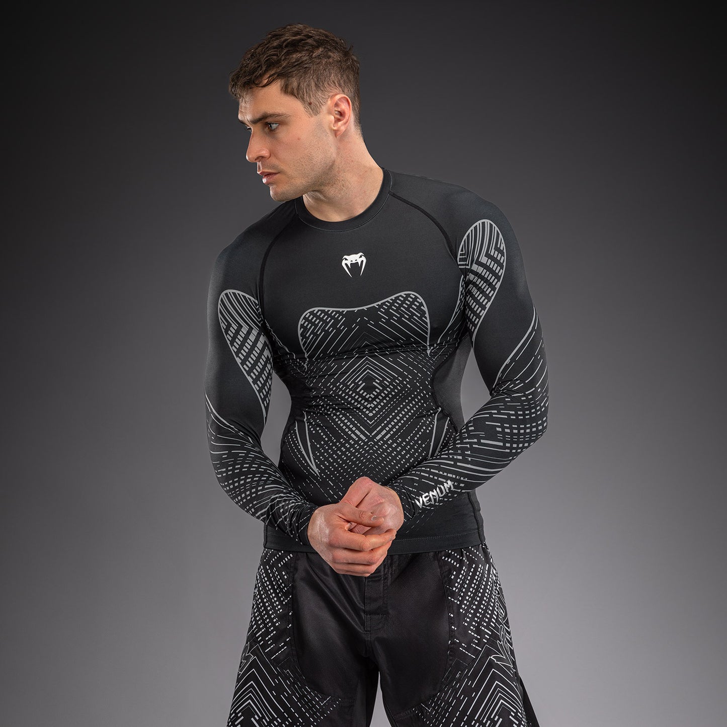 Venum Midnight Fury Rashguard a Maniche Lunghe – Nero/Grigio/Argento