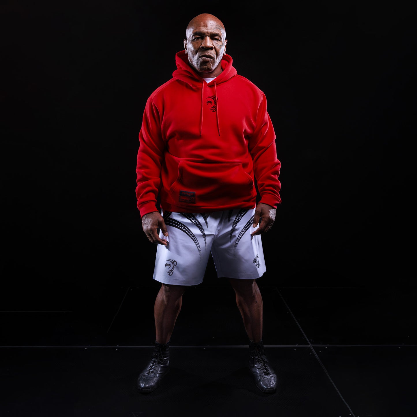 Venum x Mike Tyson Felpa con Cappuccio - Rosso Intenso/Nero Profondo