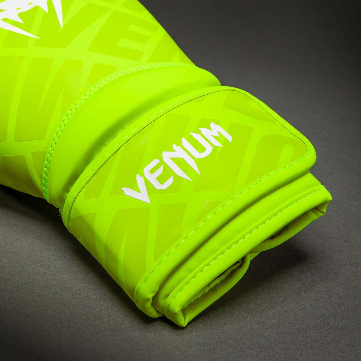 Venum Contender 1.5 XT 3D Guantoni da boxe – Giallo Neon