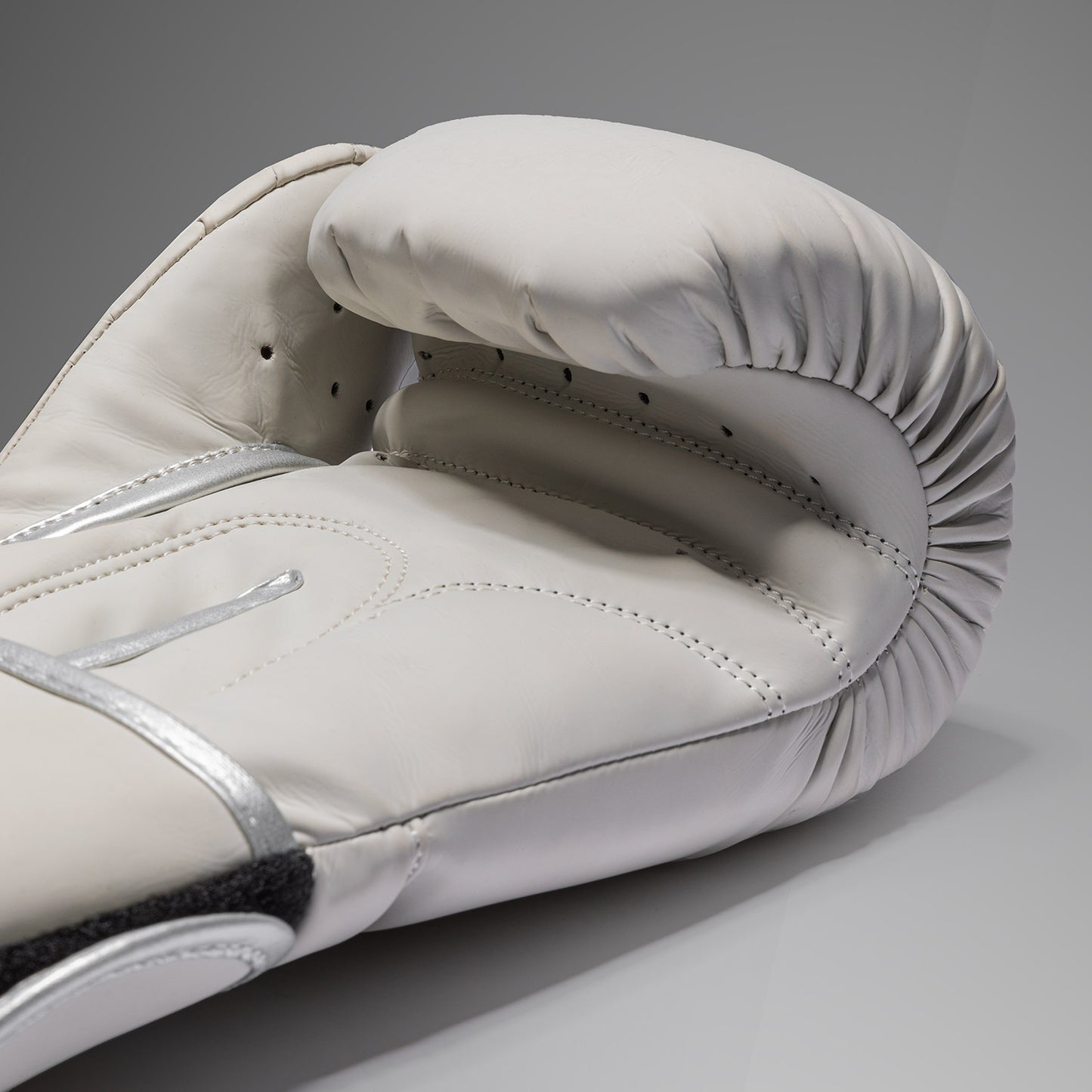 Venum Contender 1.5 Guantoni da Boxe - Avorio/Oro
