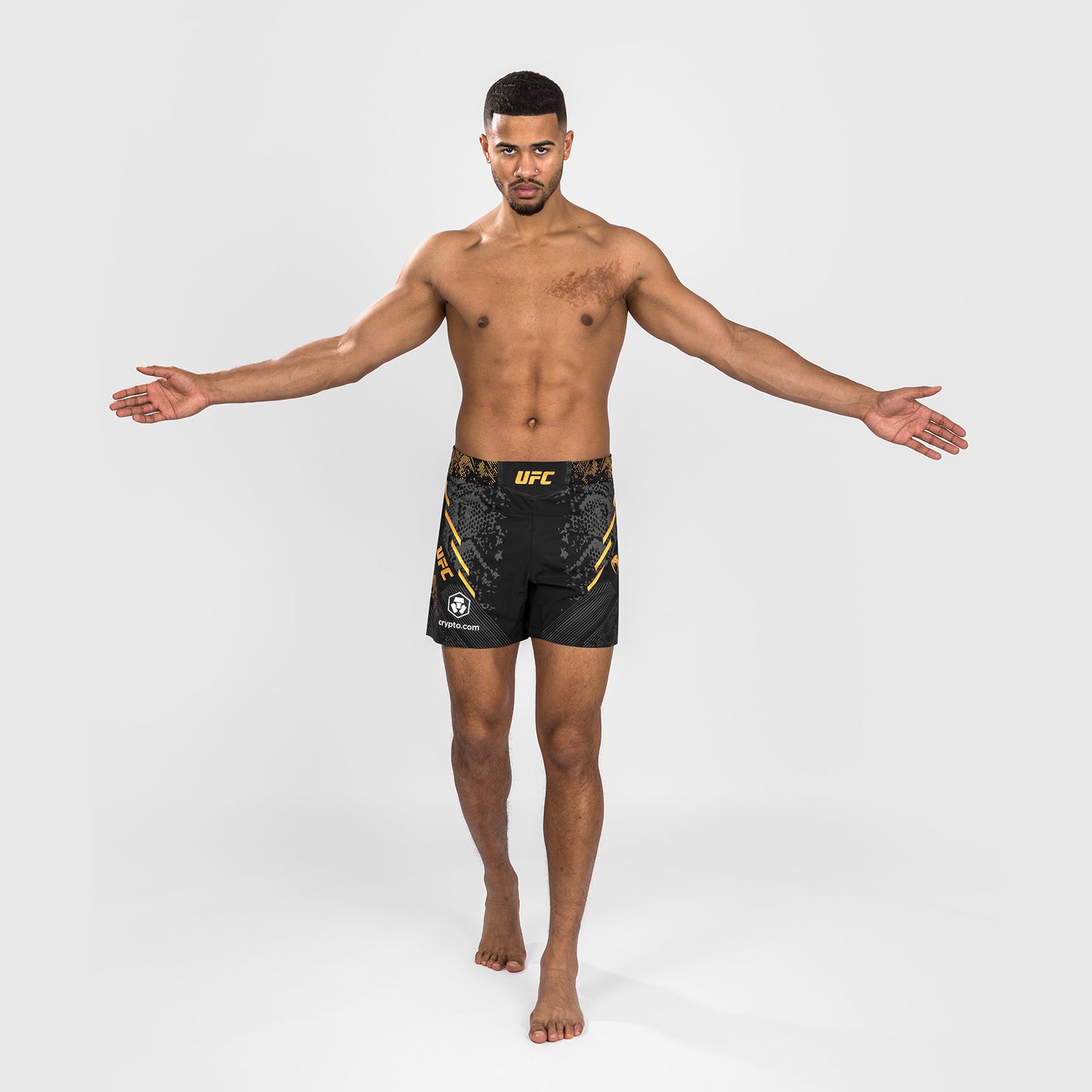 Pantaloncini da combattimento UFC Adrenaline by Venum personalizzati Authentic Fight Night Uomo - Short Fit - Nero/Oro