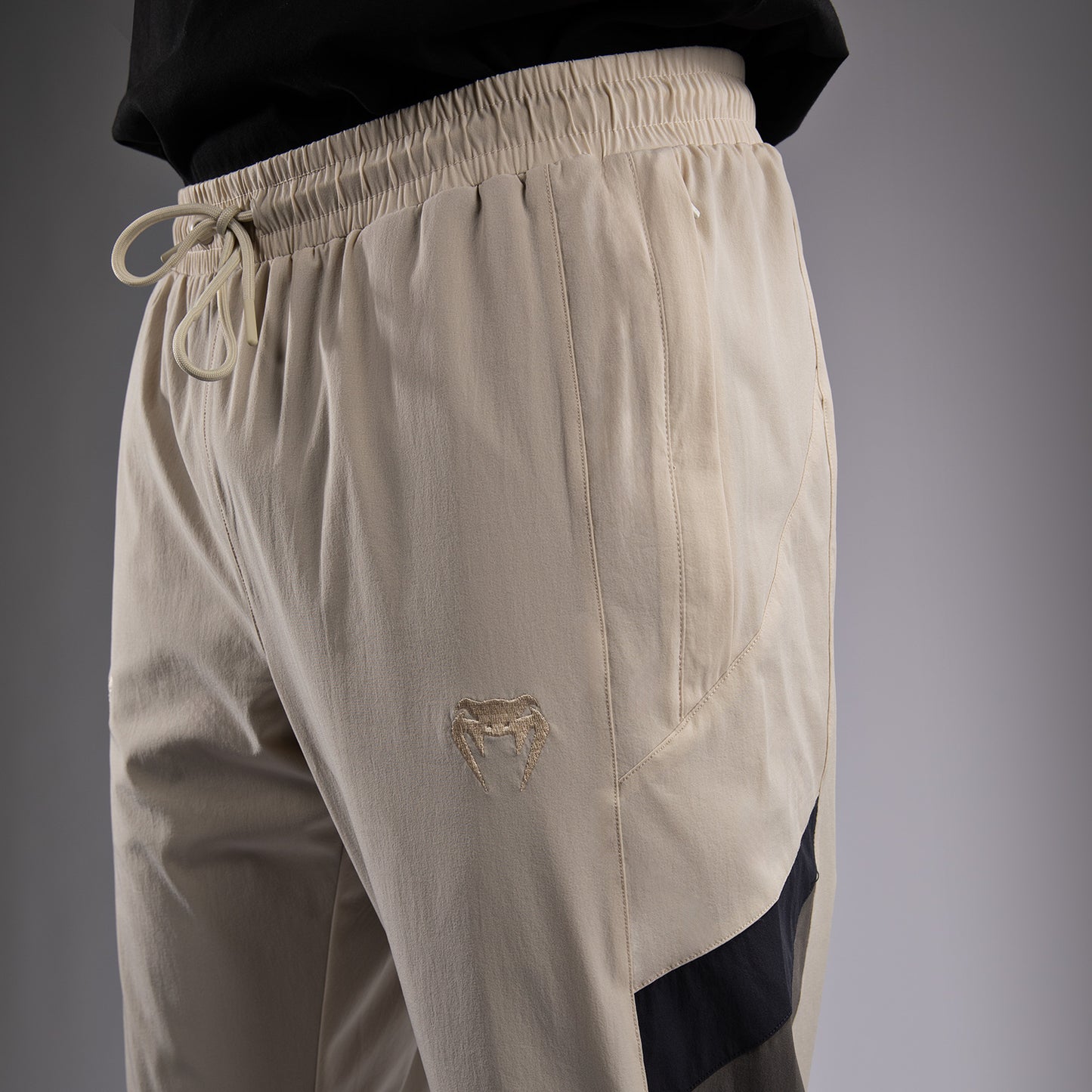 Venum x DTR Fight Attack 90 Pantaloni Tuta - Off-White