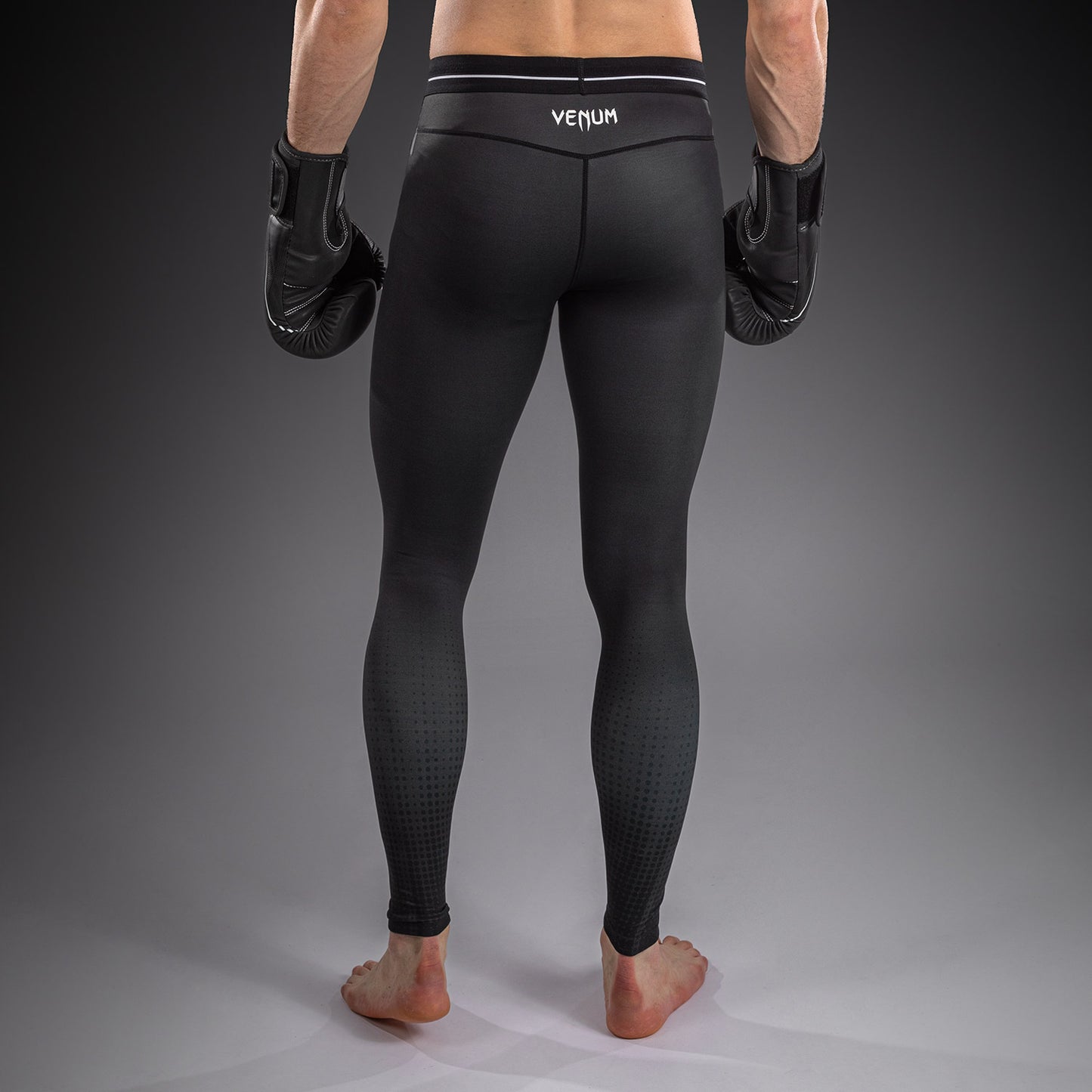 Venum Stealth Spats – Nero/Bianco