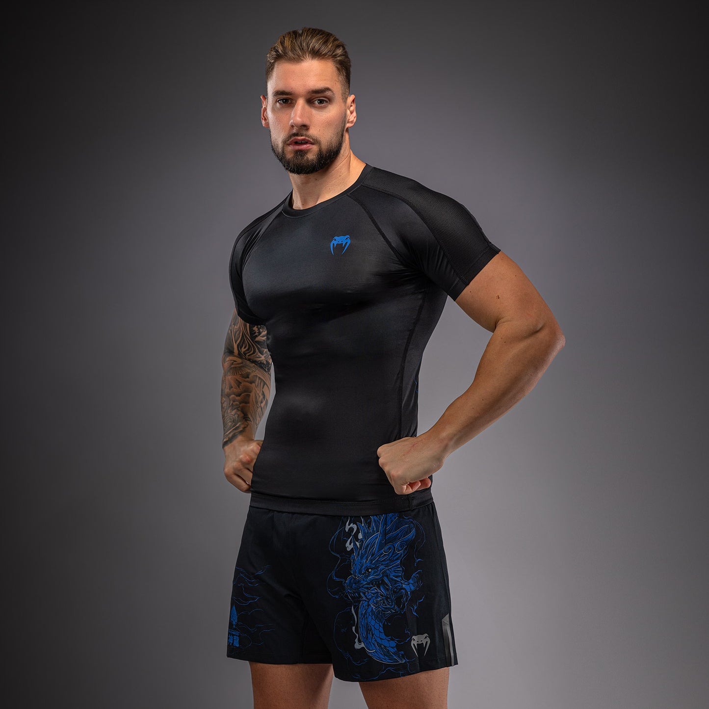 Venum Thunder Dragon Rashguard a Maniche Corte – Nero/Blu Reale
