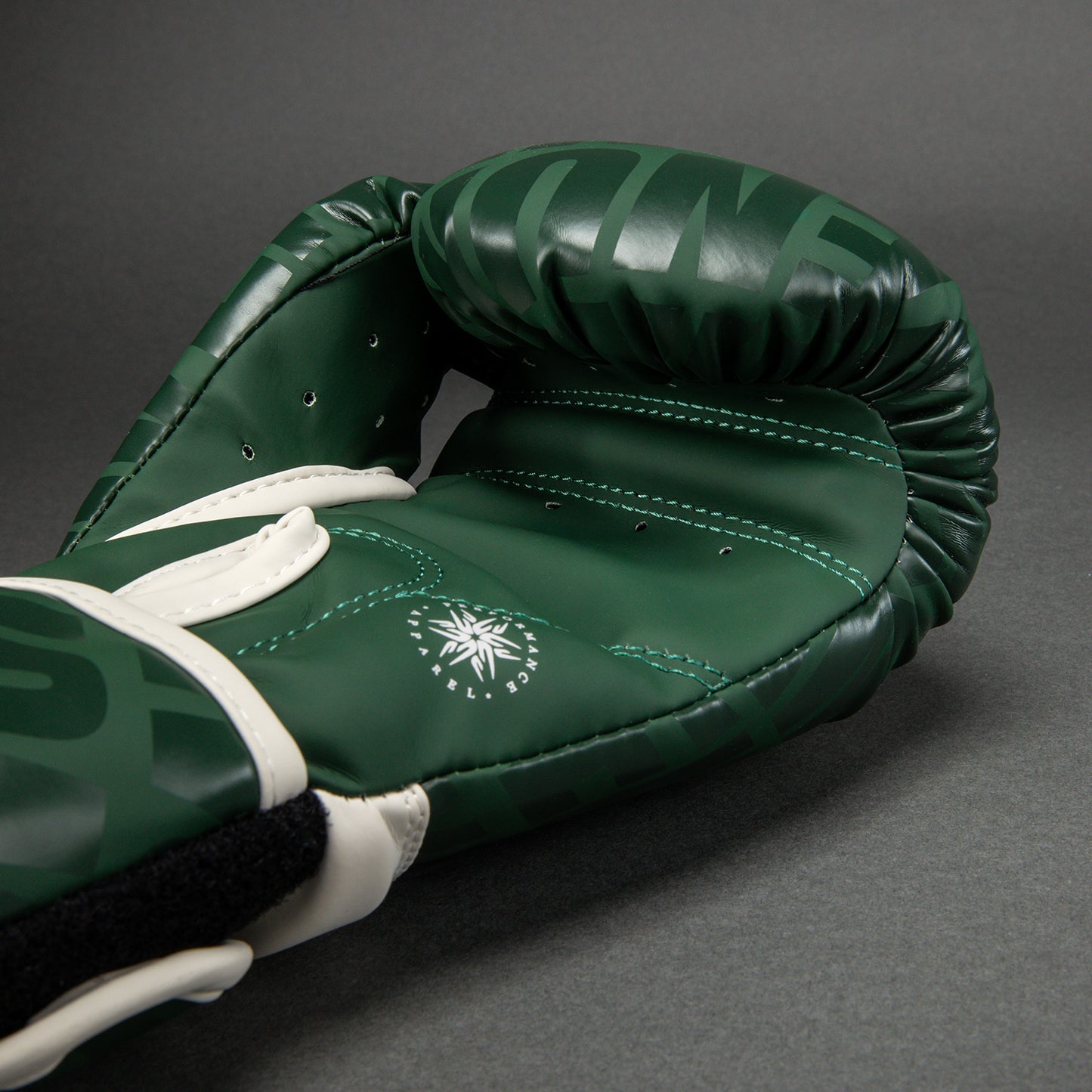 Venum Contender 1.5 XT Guantoni da Boxe per bambini - Verde Foresta/Avorio