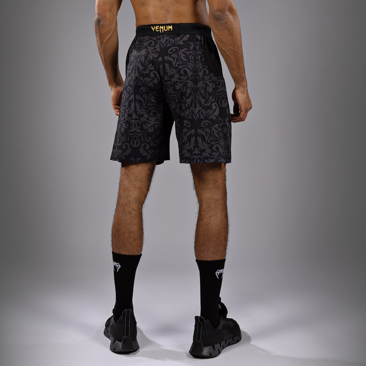 Venum x Topuria Unmatched Edition Pantaloni da Allenamento - Nero/Oro