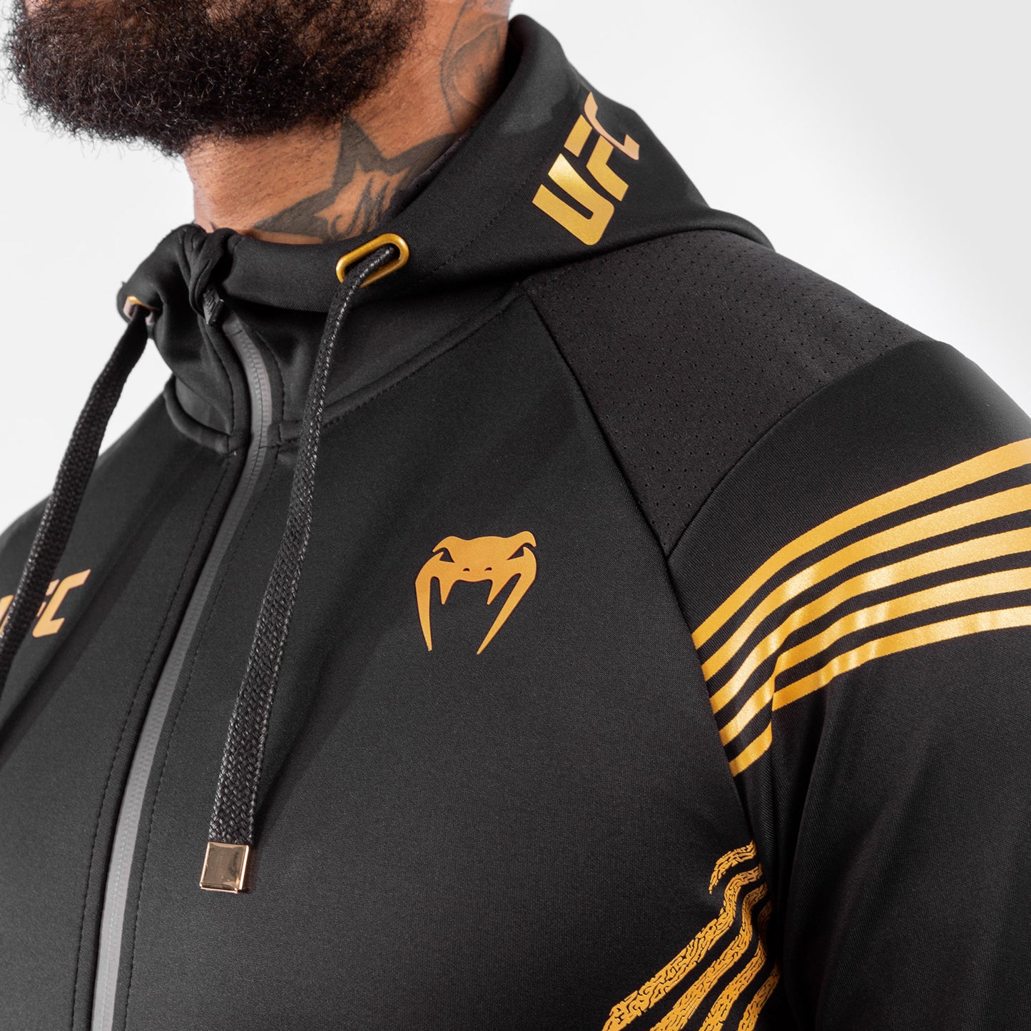 Venum UFC Authentic Fight Night Felpa Walkout da Uomo – Champion