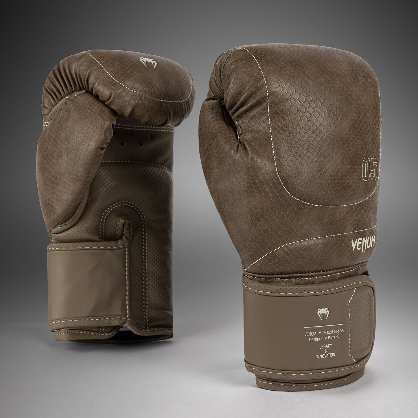 Venum Impact Evo Scales Guanti da boxe – Marrone