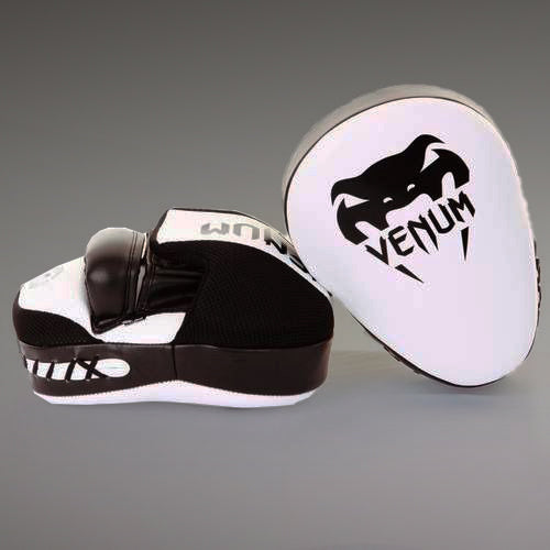 Guanti da Passata Venum Cellular 2.0 - Bianco/Nero (Paio)
