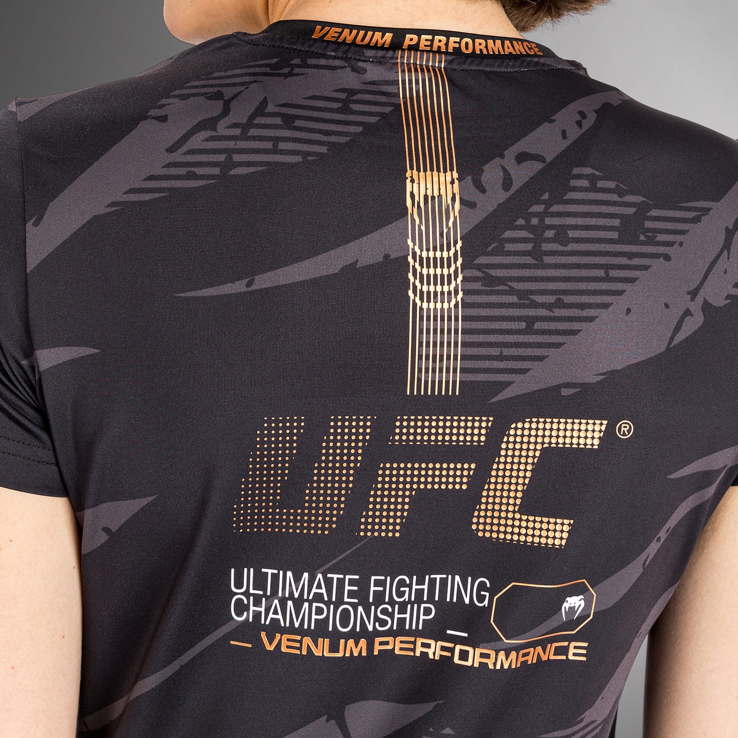 UFC Adrenaline by Venum Fight Week Maglietta Donna Dry-Tech - Urban Camo