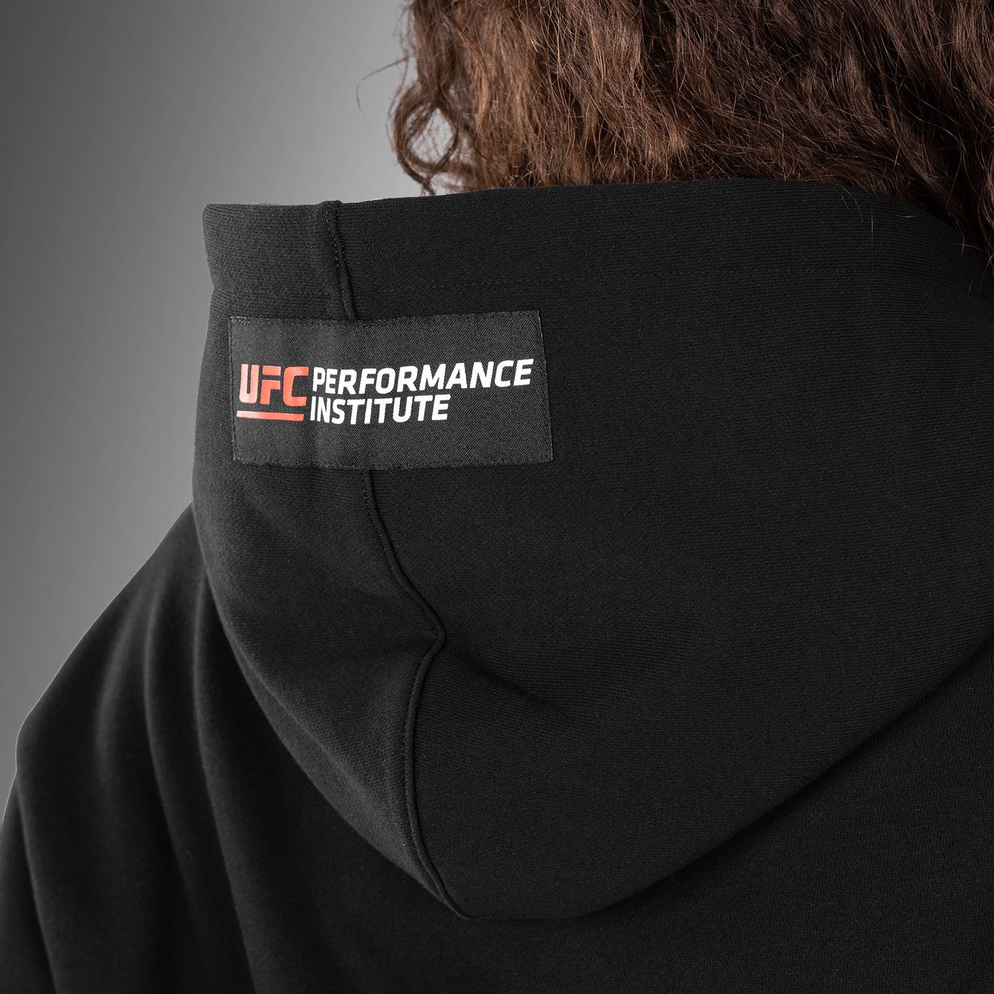 UFC Venum Performance Institute 2.0 Felpa con cappuccio da donna - Nero/Rosso