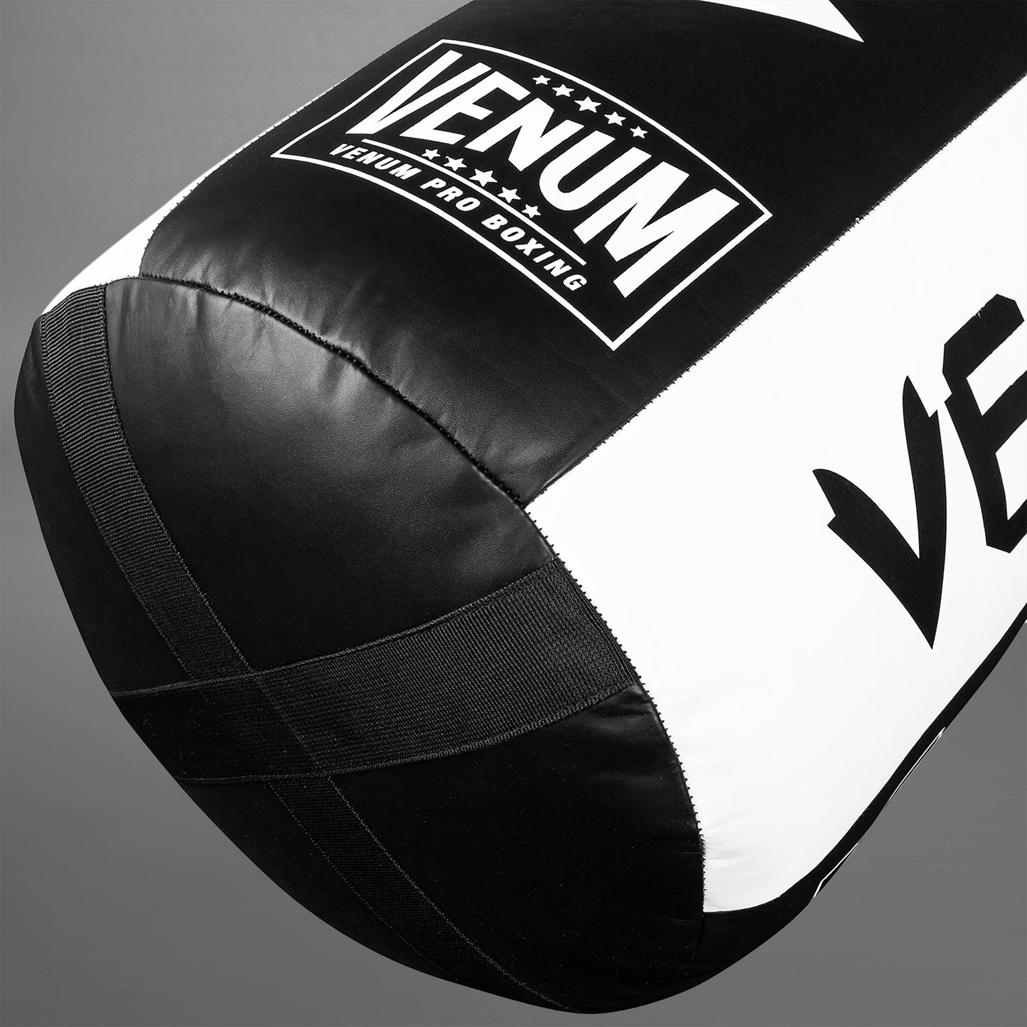 Sacco da boxe a forma di T Venum