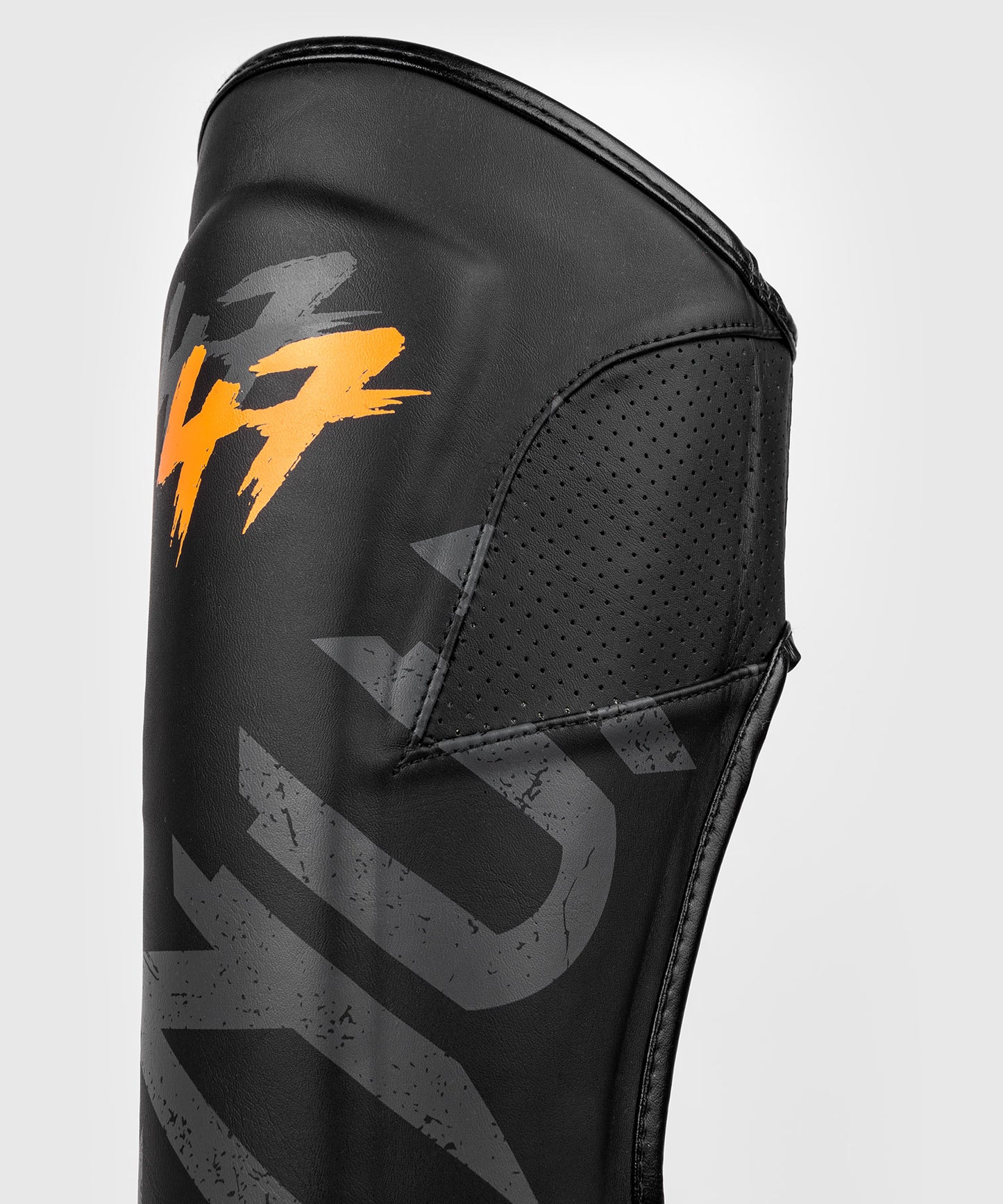 Venum S47 Parastinchi - Nero/Arancione