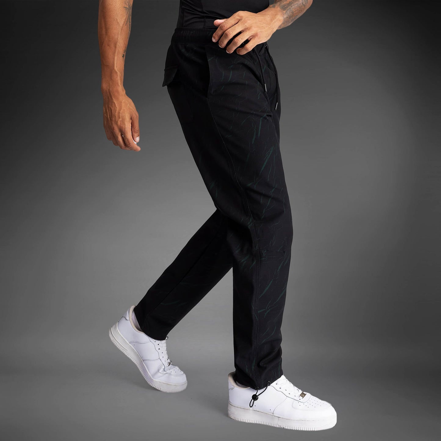 Venum Trooper Pantaloni da Jogging da Uomo - Nero/Verde Bosco