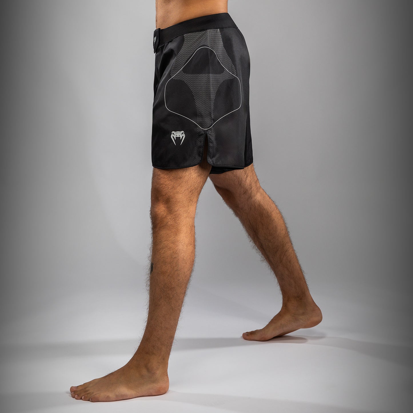 Venum Nexus Pantaloncini da combattimento – Nero/Argento