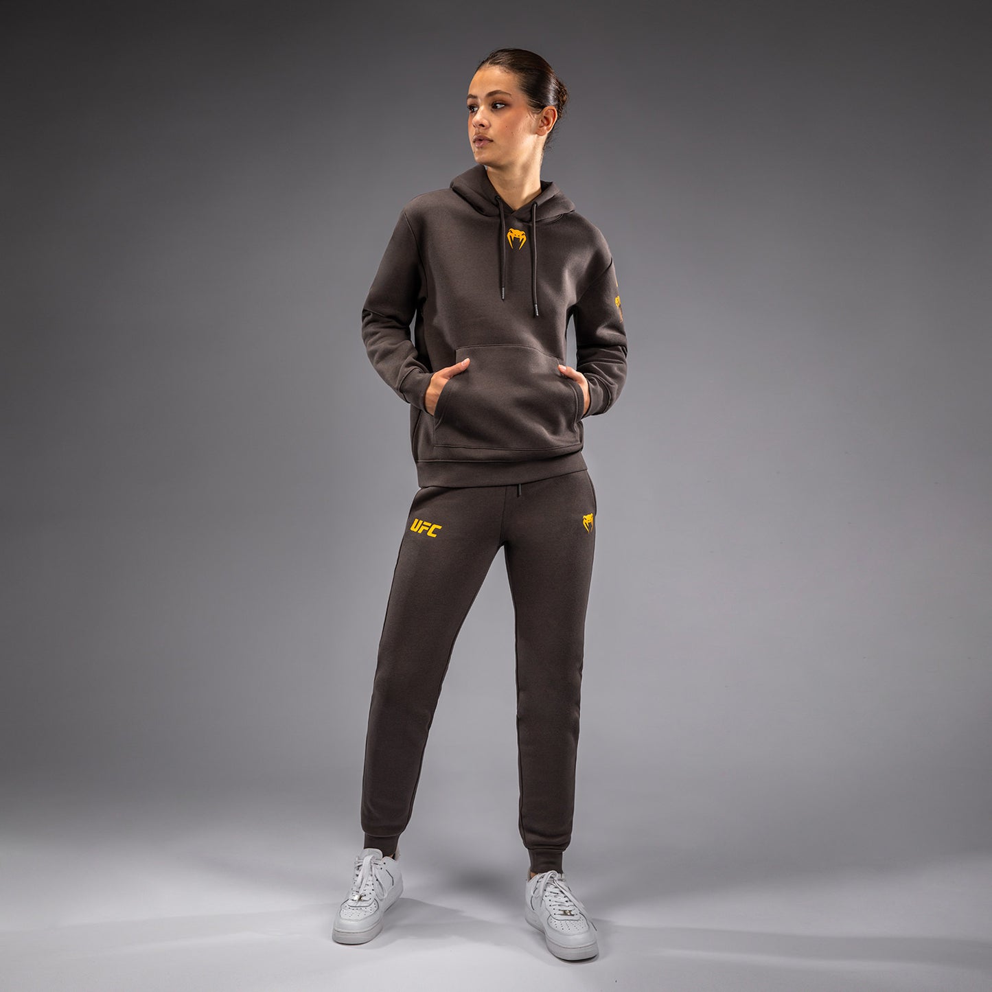 UFC Fusion by Venum Fight Week Felpa con Cappuccio per Donna - Marrone terra