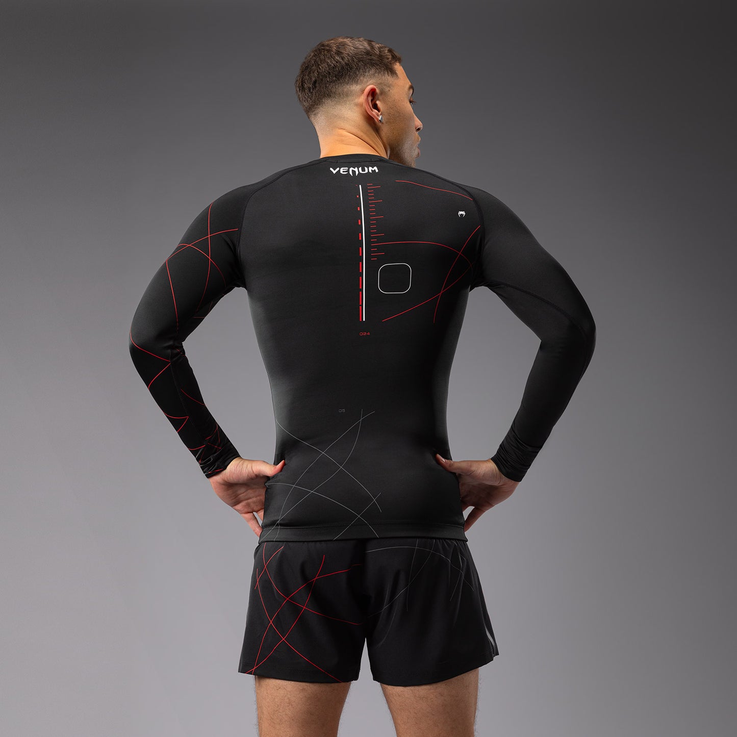 Venum Tactical XT Rashguard a maniche lunghe - Nero/Rosso Fuoco