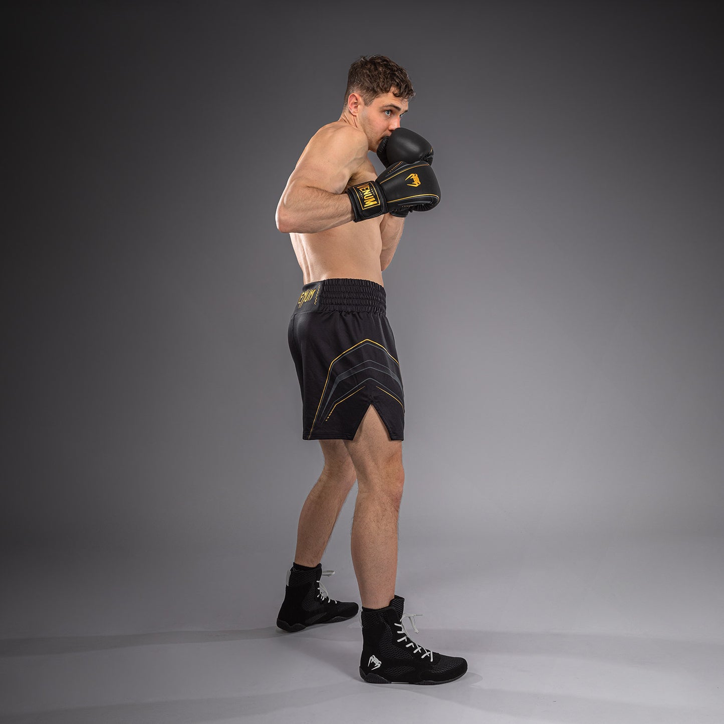 Venum Streamline Pantaloncini da Boxe – Nero/Oro