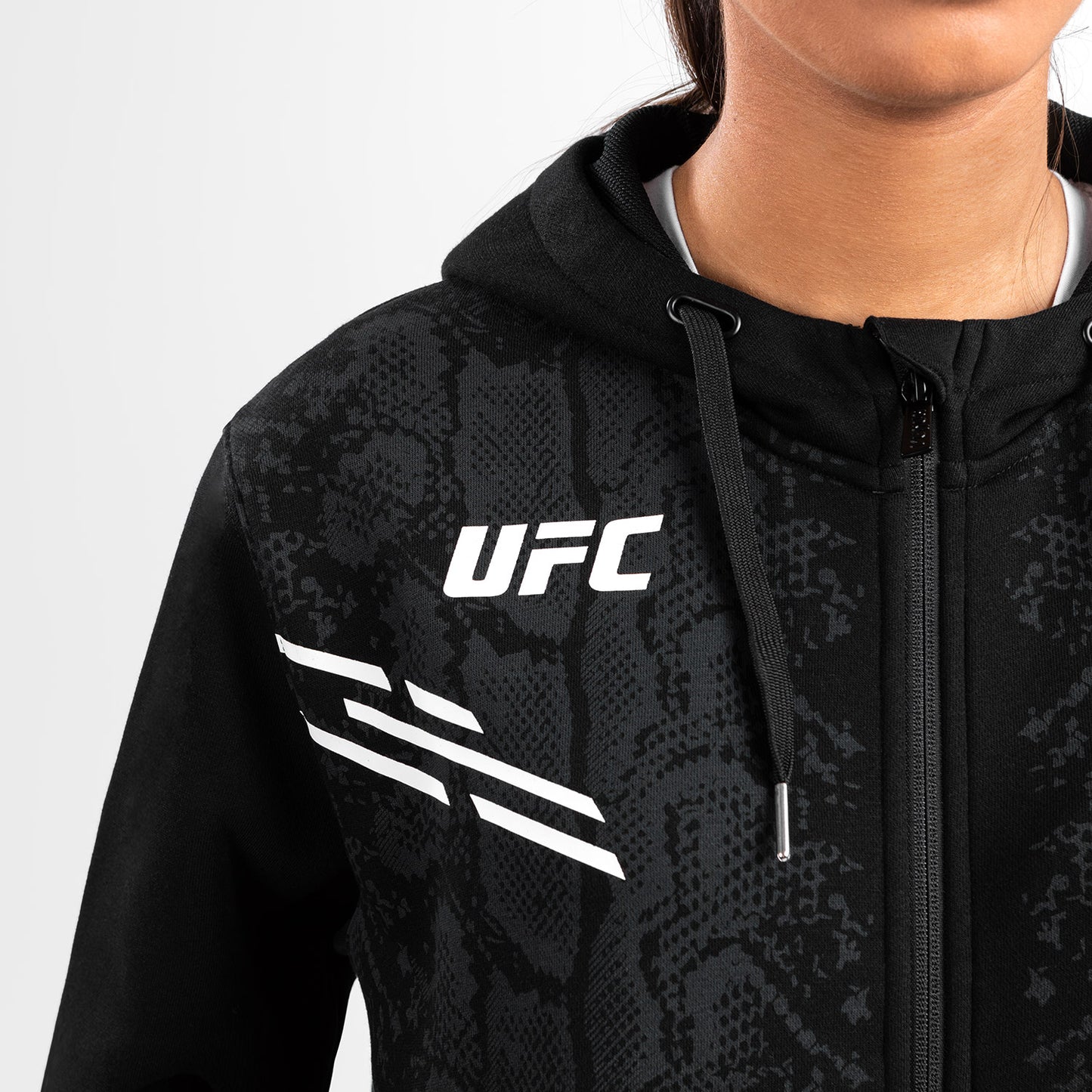 UFC Adrenaline by Venum Replica Felpa con Cappuccio e Zip da Donna - Nero