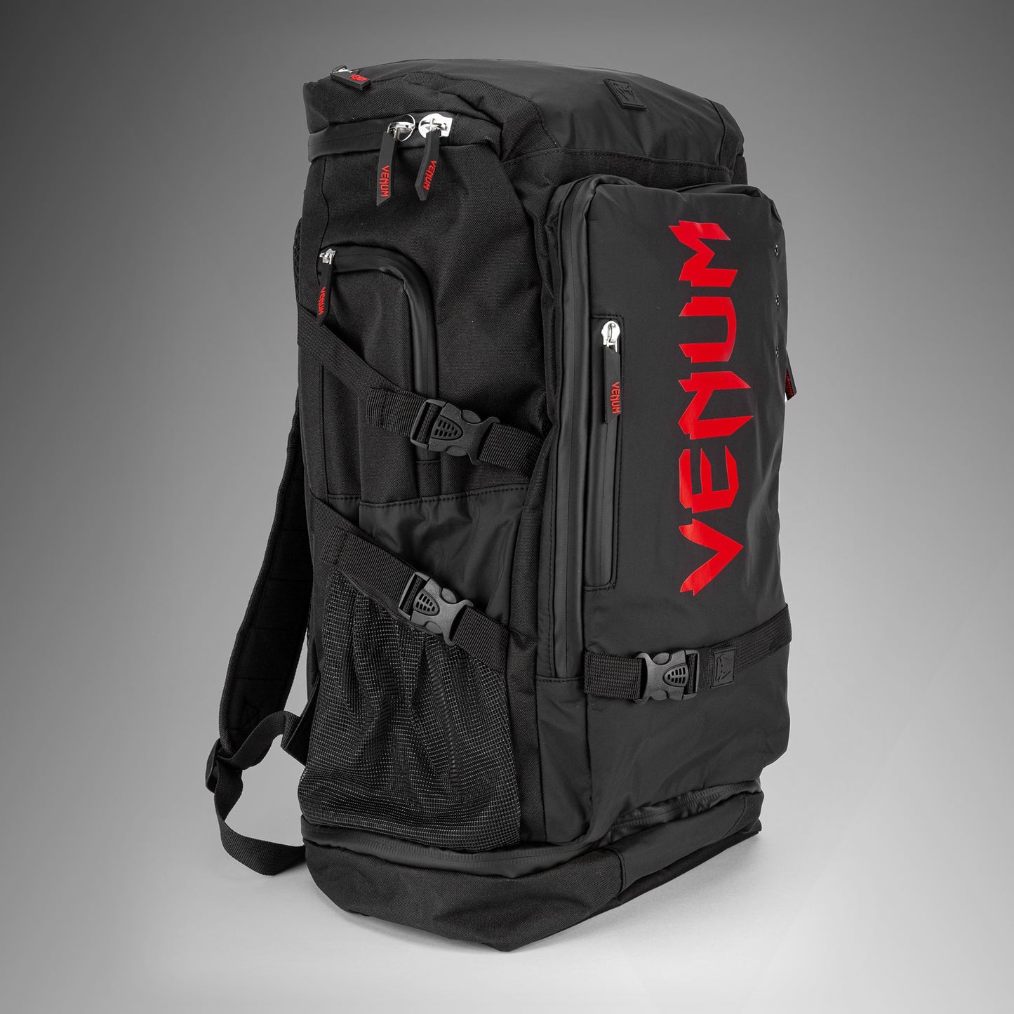 Venum Challenger Xtrem Evo Zaino (50-63L) – Nero/Rosso