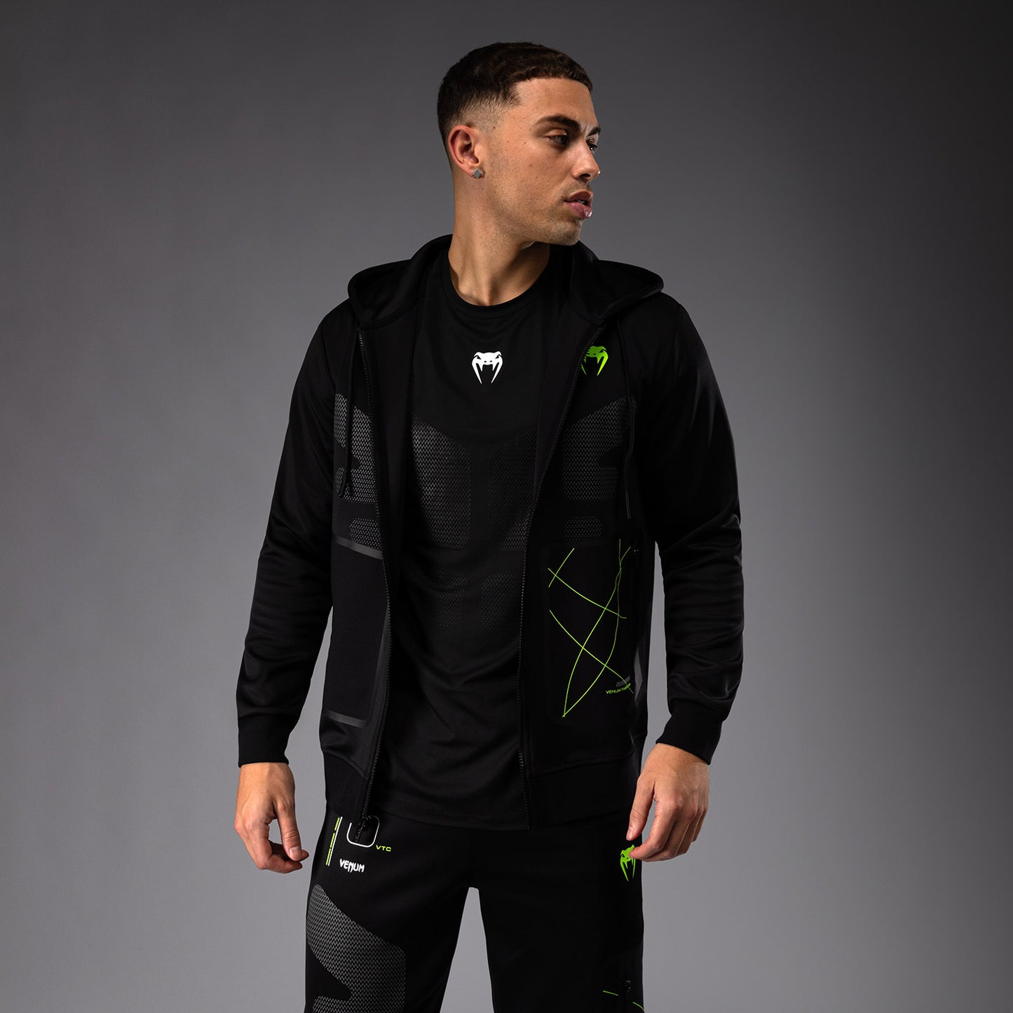 Venum Training Camp 4.0 Felpa con cappuccio con zip intera - Nero/Neo Green