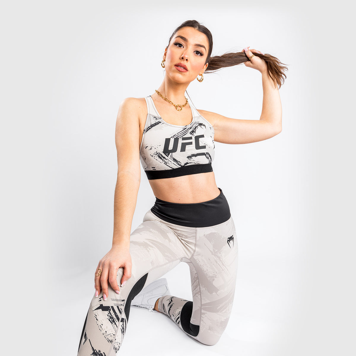 Venum UFC Authentic Fight Week 2.0 Reggiseno Sportivo da Donna - Sabbia/Nero