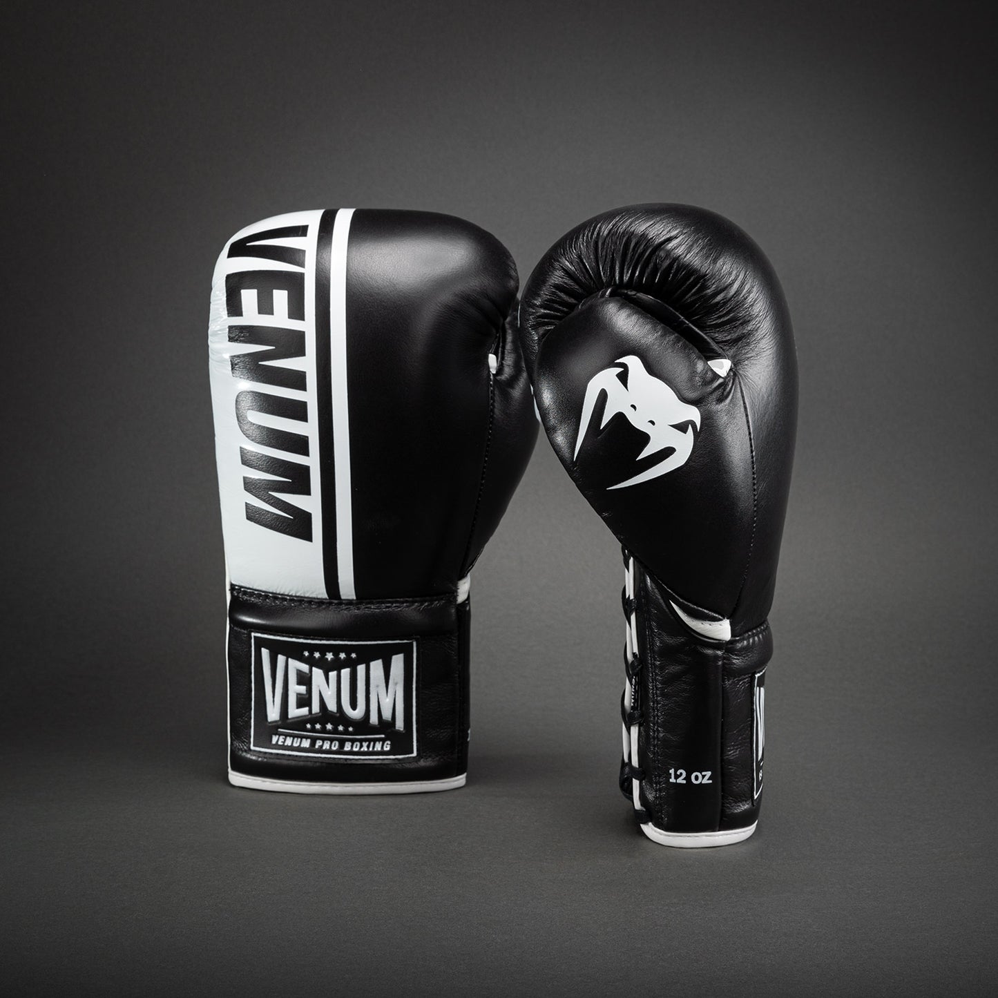 Guantoni da boxe Venum Shield Pro con lacci - Nero/Bianco