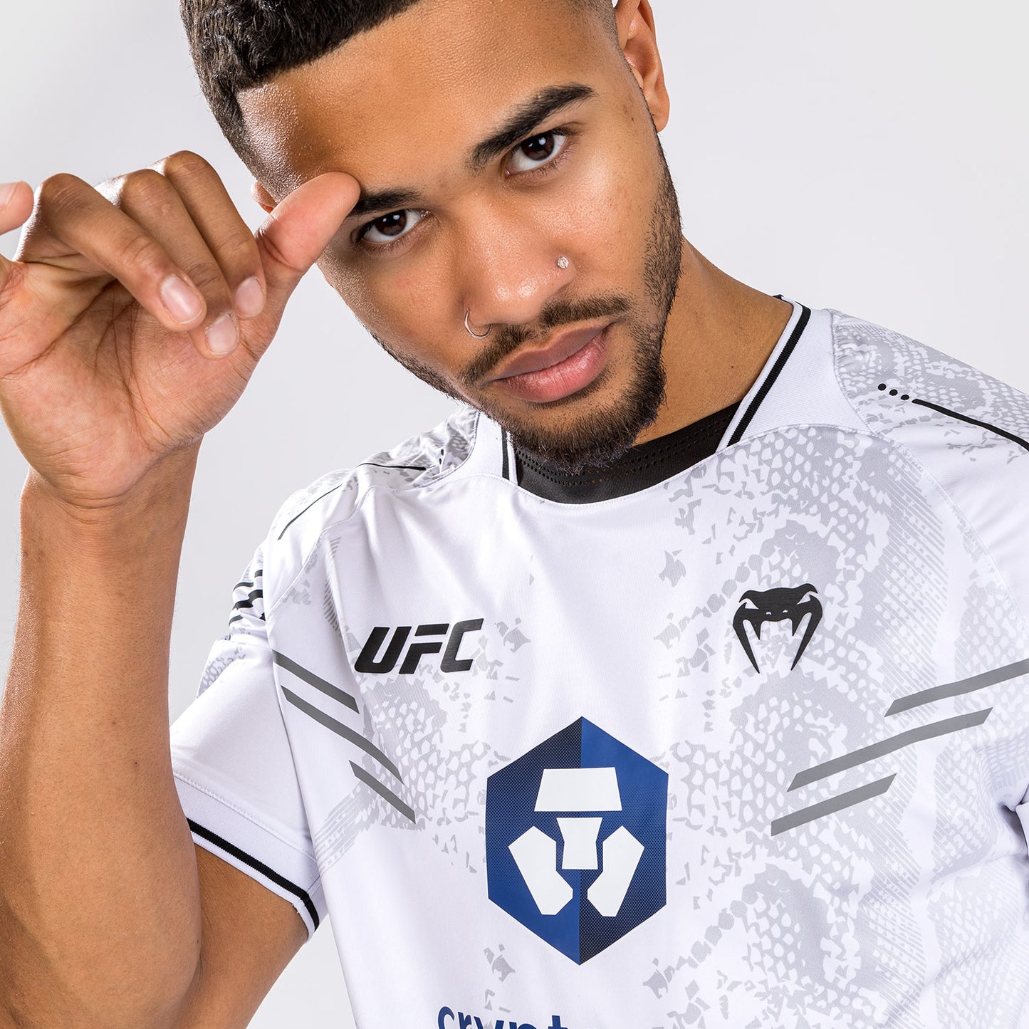 UFC Adrenaline by Venum Authentic Fight Night Maglia Dry Tech Personalizzata da Uomo - Bianco