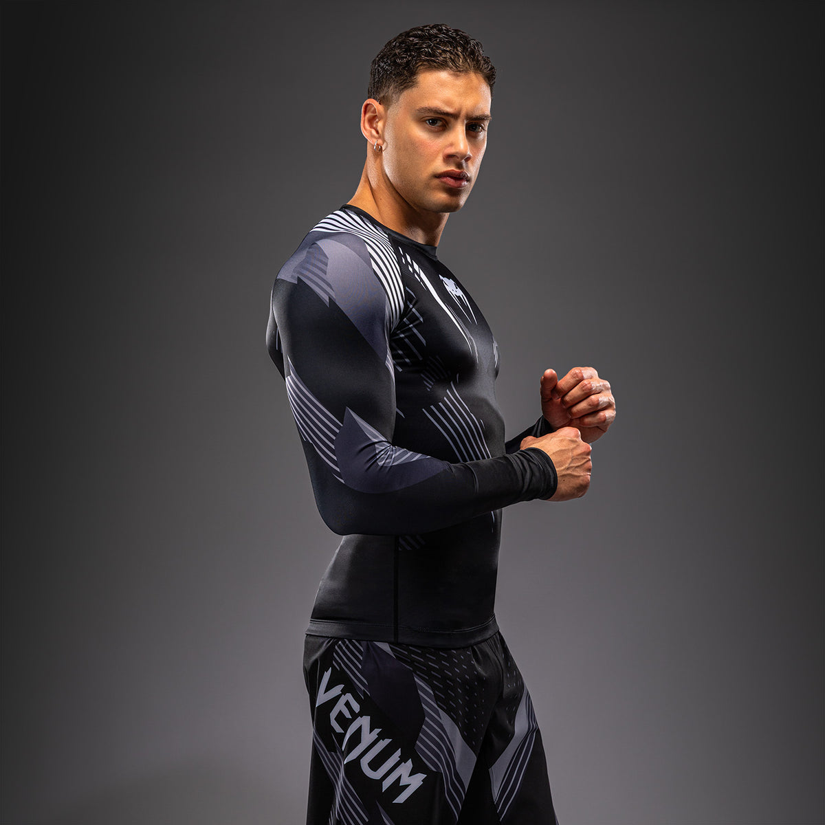 Venum No-Gi 6.0 Rashguard a Maniche Lunghe - Nero/Bianco
