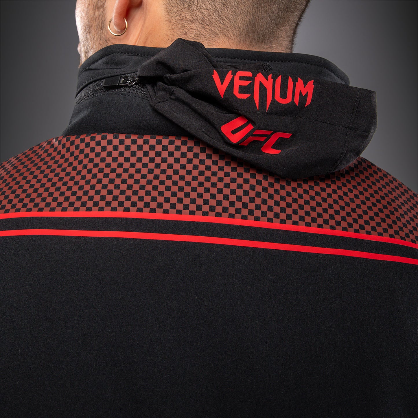 Venum UFC Unity by Venum Authentic Fight Week Felpa con Cappuccio e Zip da Uomo - Nero