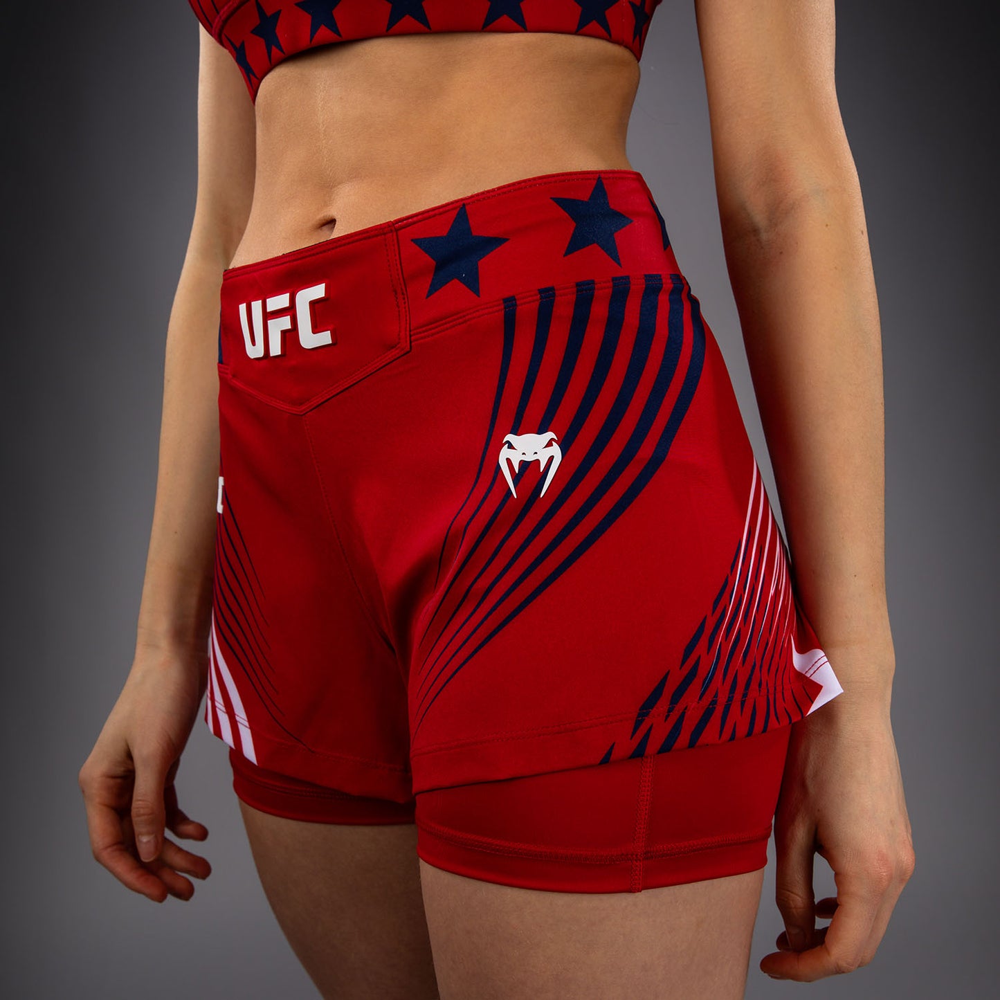 Official UFC Freedom 250 by Venum Authentic Fight Night Pantaloncini da combattimento da donna - Rosso