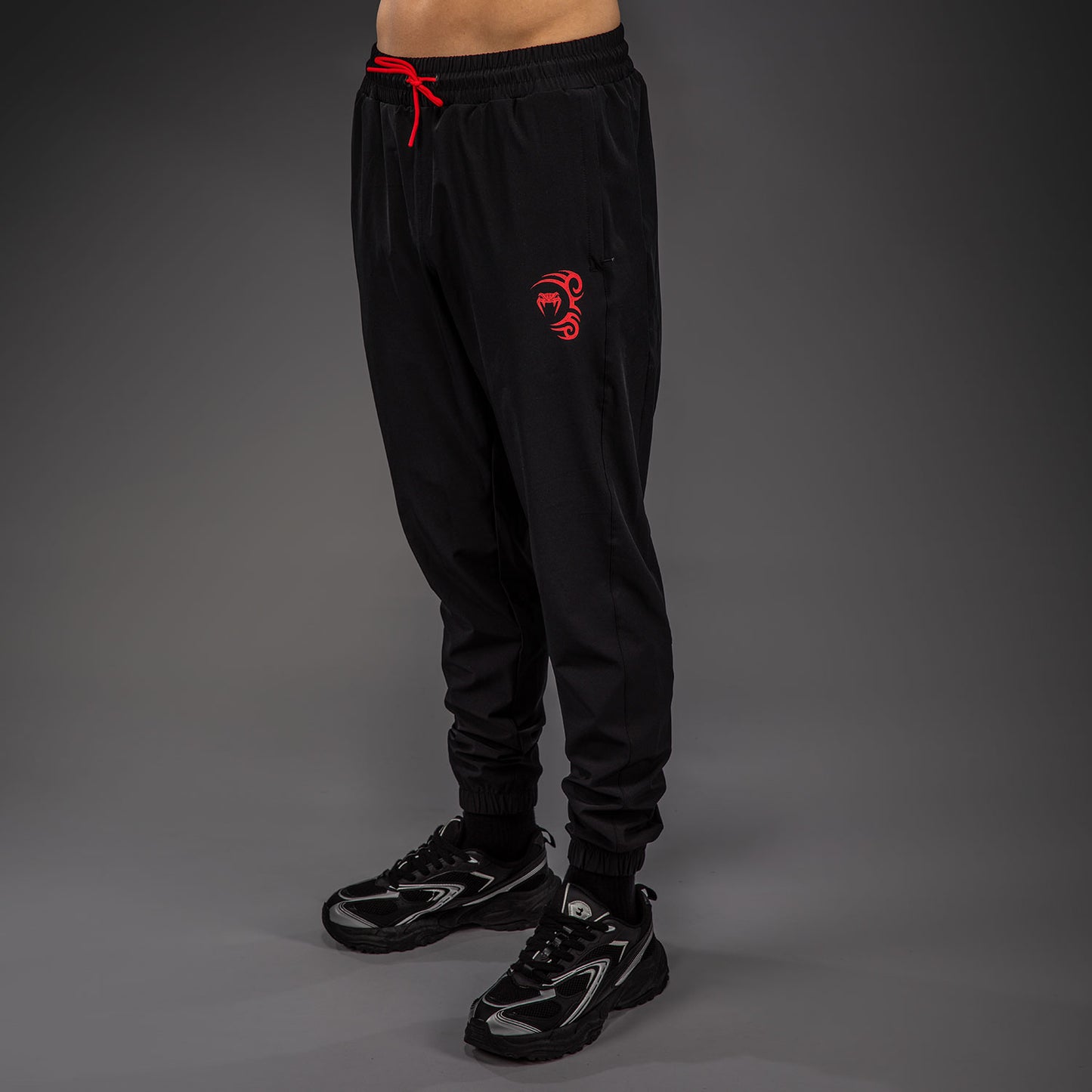 Venum x Mike Tyson Tiger Pantaloni da Jogging - Nero Profondo/Rosso Intenso