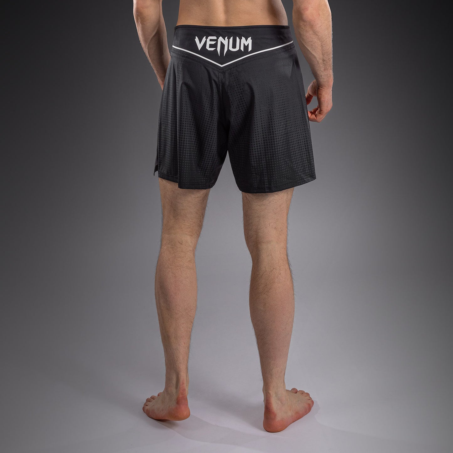 Venum Stealth Pantaloncini da Combattimento – Nero/Bianco
