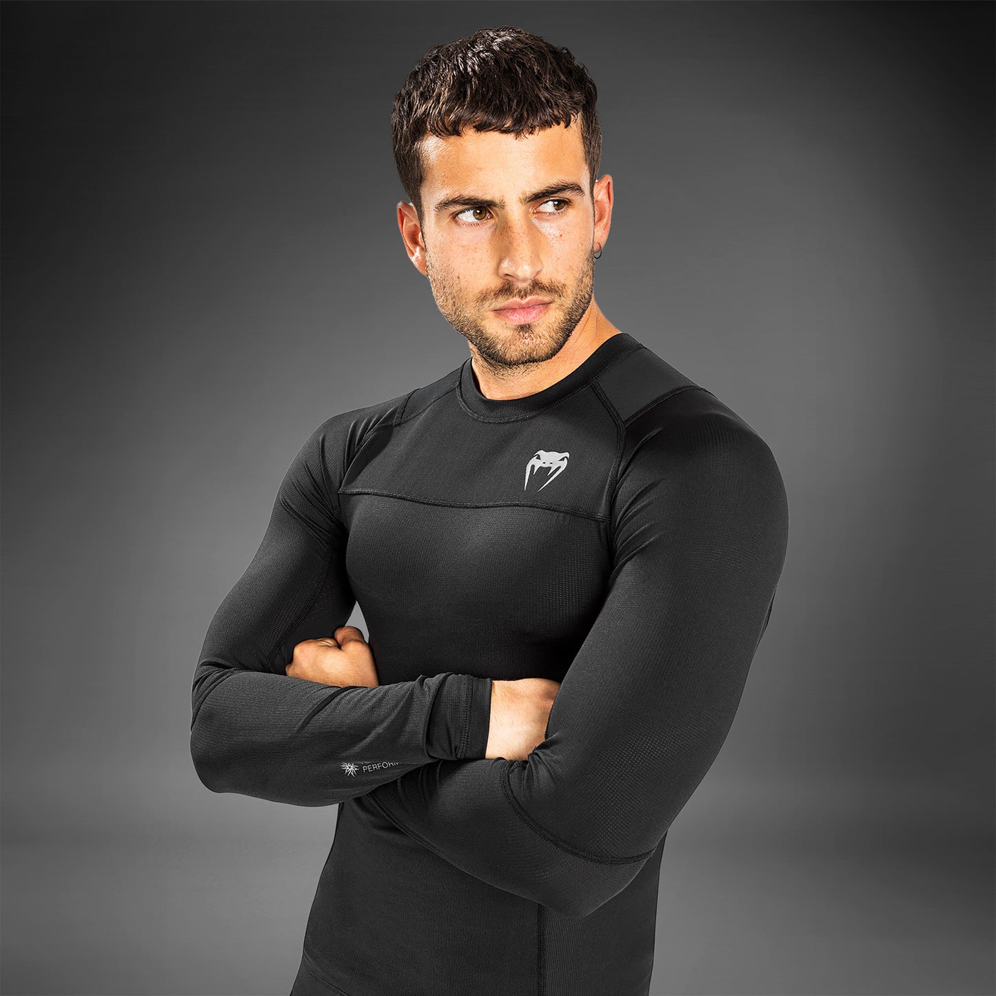 Venum G-Fit Air Rashguard a maniche longhe - nera