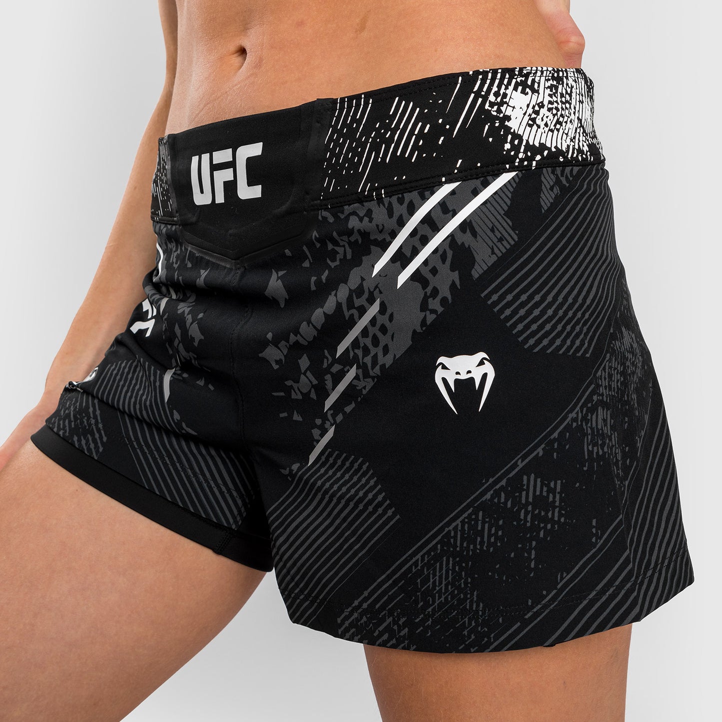 UFC Adrenaline by Venum Authentic Fight Night Pantaloncini da combattimento da Donna - Nero