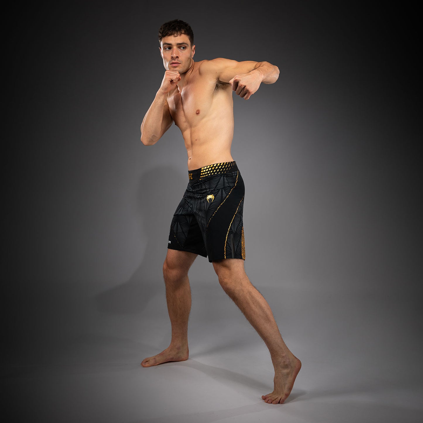 UFC Zenith by Venum Authentic Fight Night Pantaloncini da combattimento Fit lungo Uomo - Champion