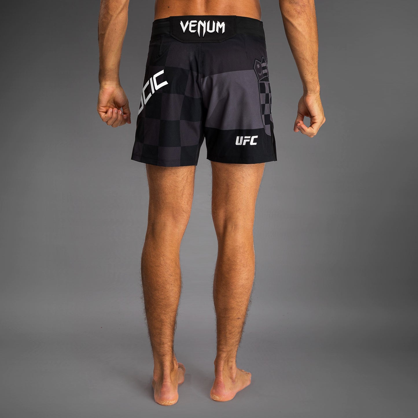 UFC Unrivaled by Venum Stipe Miocic Pantaloni Corti da Combattimento Fit Uomini - Nero