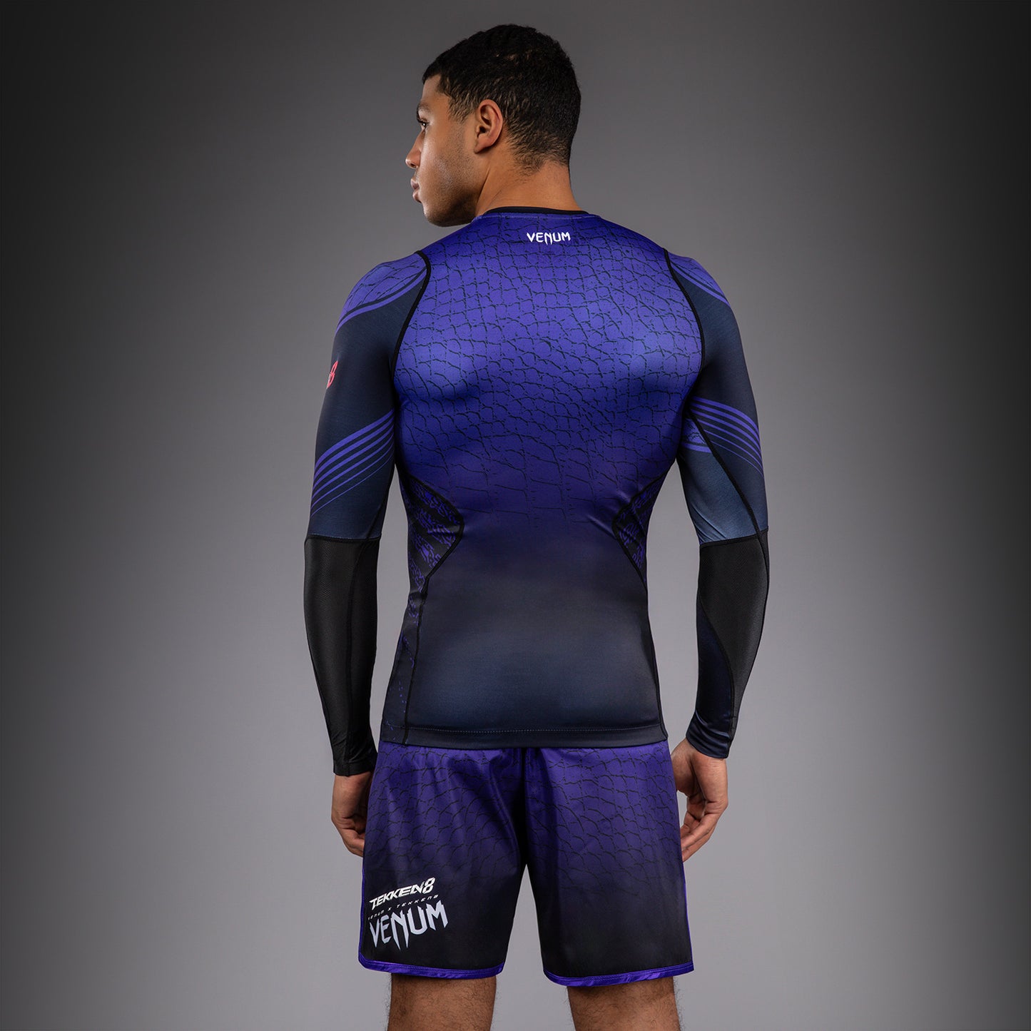 Venum x TEKKEN 8 Rashguard a Maniche Lunghe - Kazuya - Nero/Viola