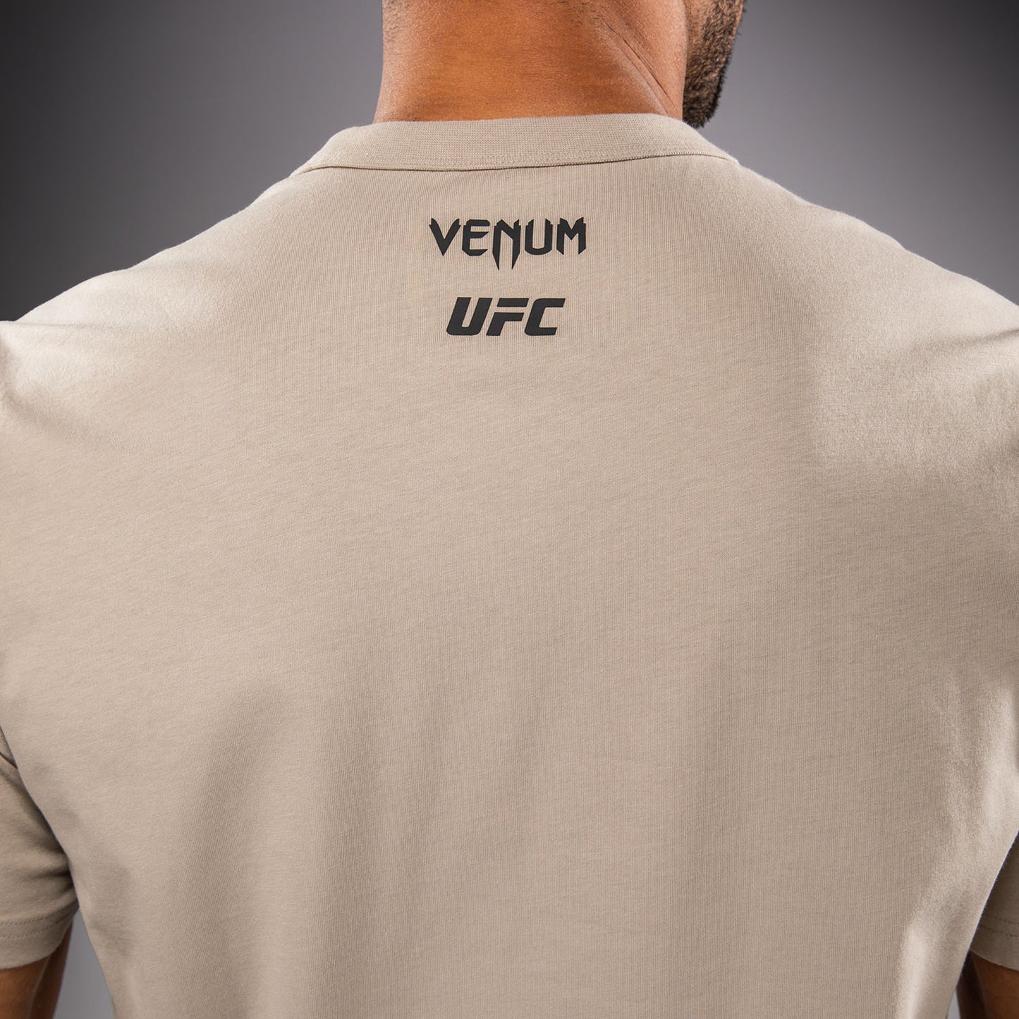 Venum UFC Unity by Venum Authentic Fight Week T-shirt a Maniche Corte da Uomo - Sabbia