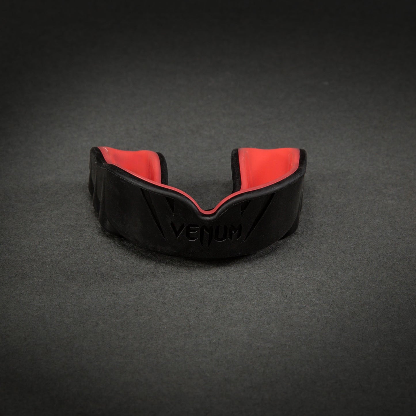 Venum Challenger Paradenti – Nero/Corallo