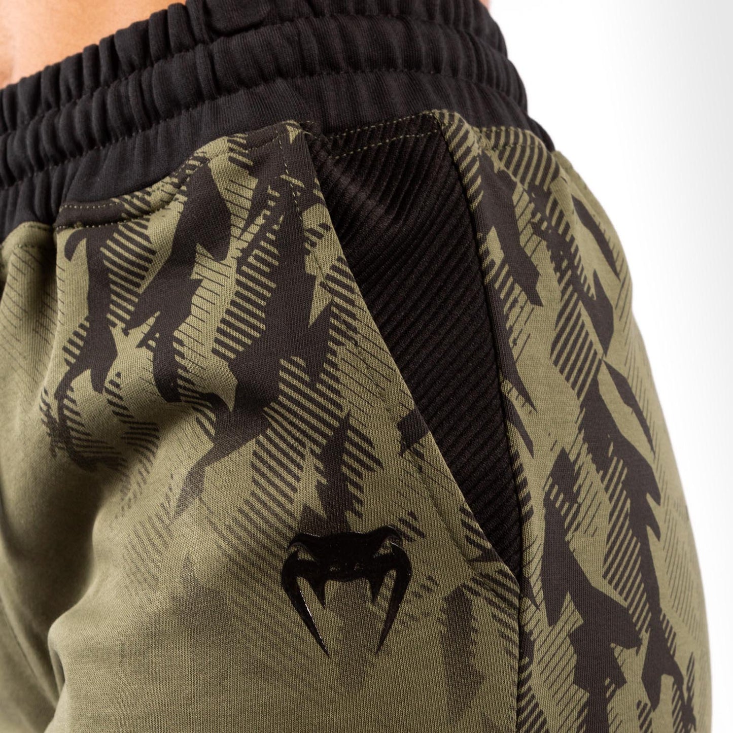 Pantaloncini da Allenamento in Cotone UFC Venum Authentic Fight Week - Verde
