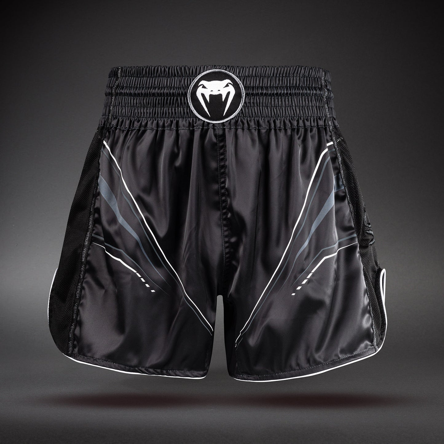 Venum Streamline Pantaloncini Muay Thaï – Nero/Bianco