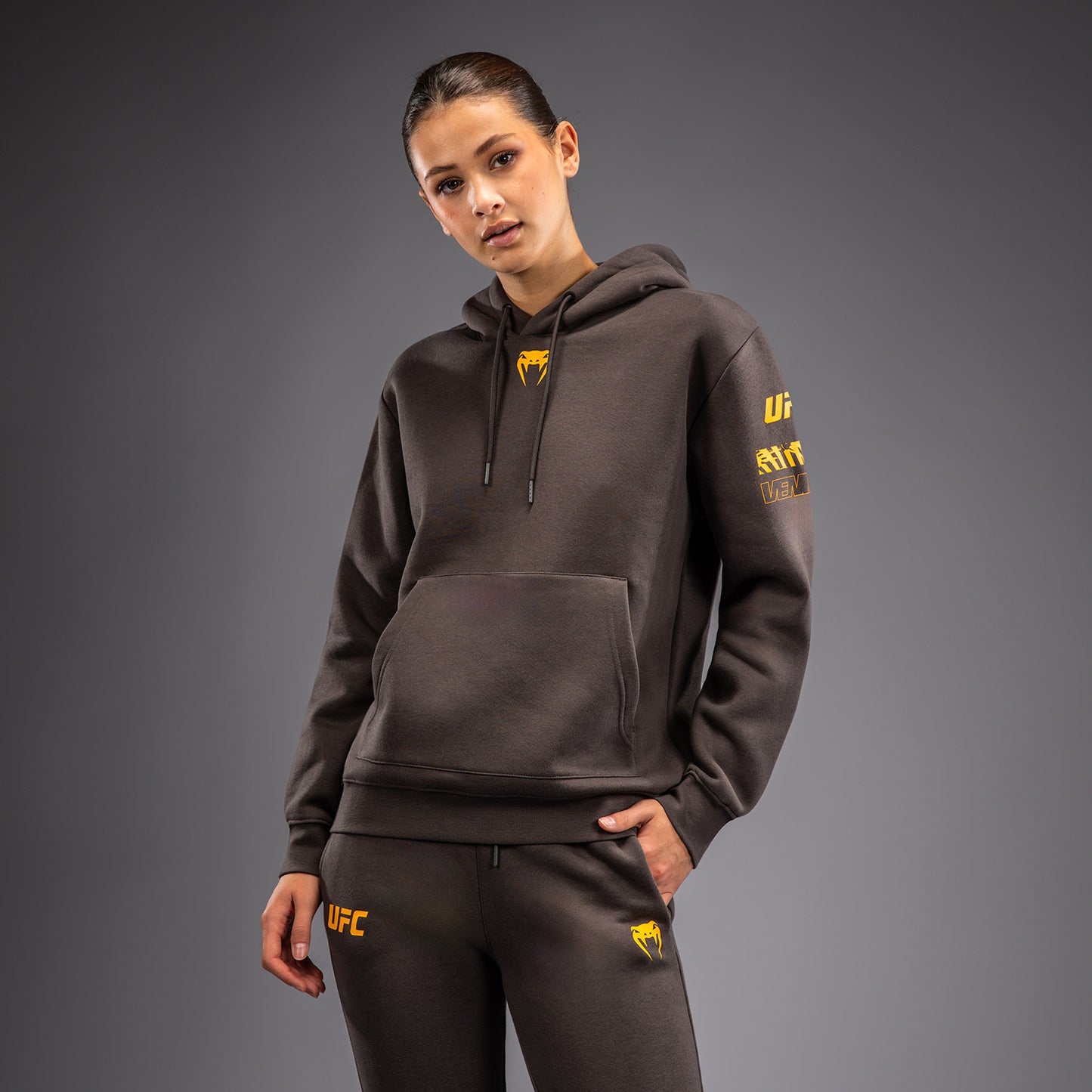 UFC Fusion by Venum Fight Week Felpa con Cappuccio per Donna - Marrone terra