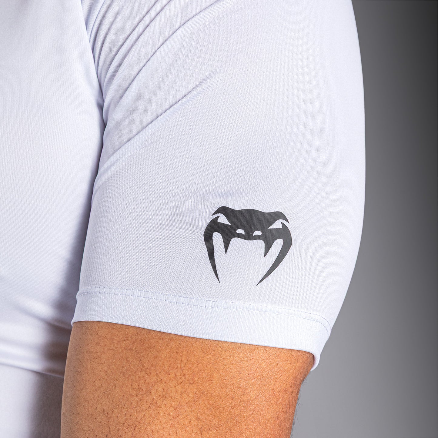 Venum Lineup Maglietta a Compressione a Maniche Corte - Bianco/Nero