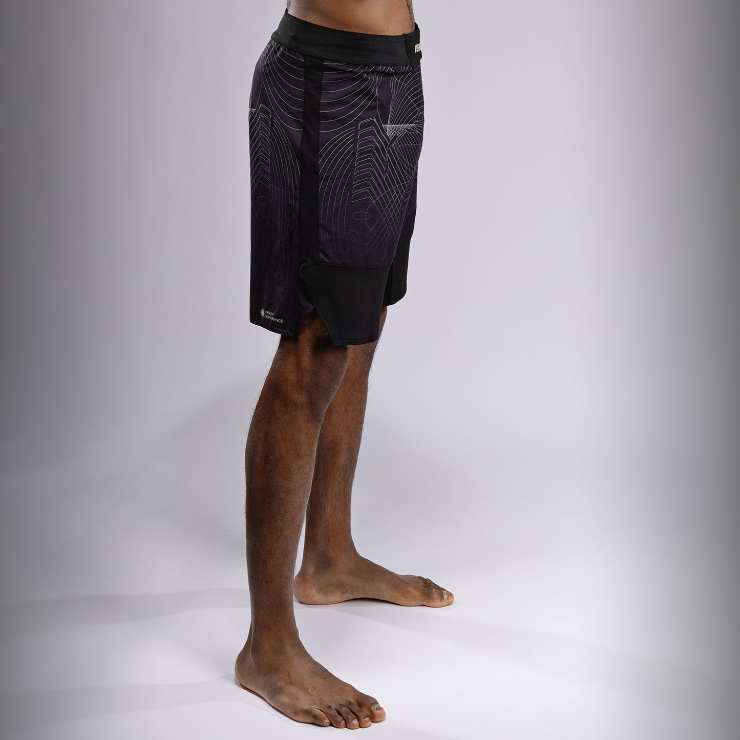 Venum G-Fit Air Pantaloncini da Combattimento - Nero Profondo/Sabbia Del Deserto