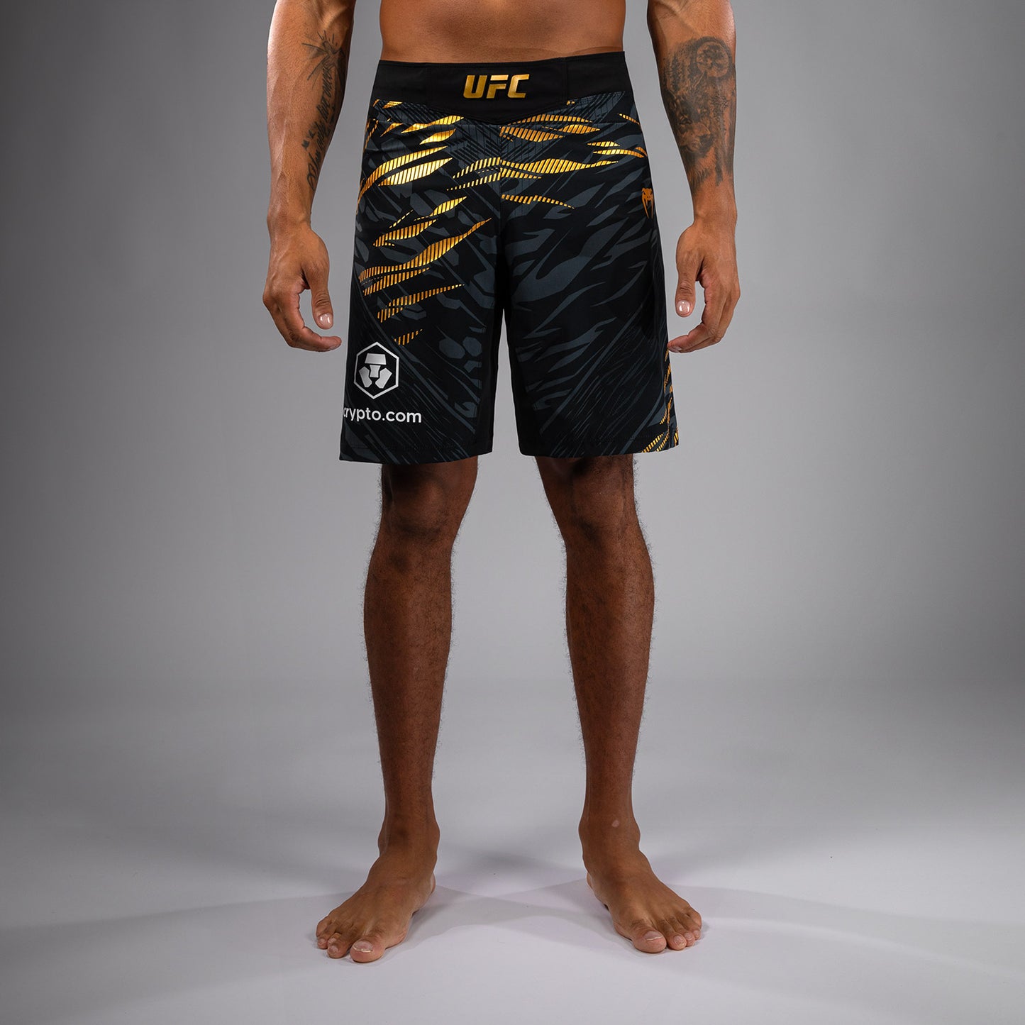 UFC Fusion by Venum Authentic Fight Night Shorts da Lotta per Uomo - Fit Largo - Champion